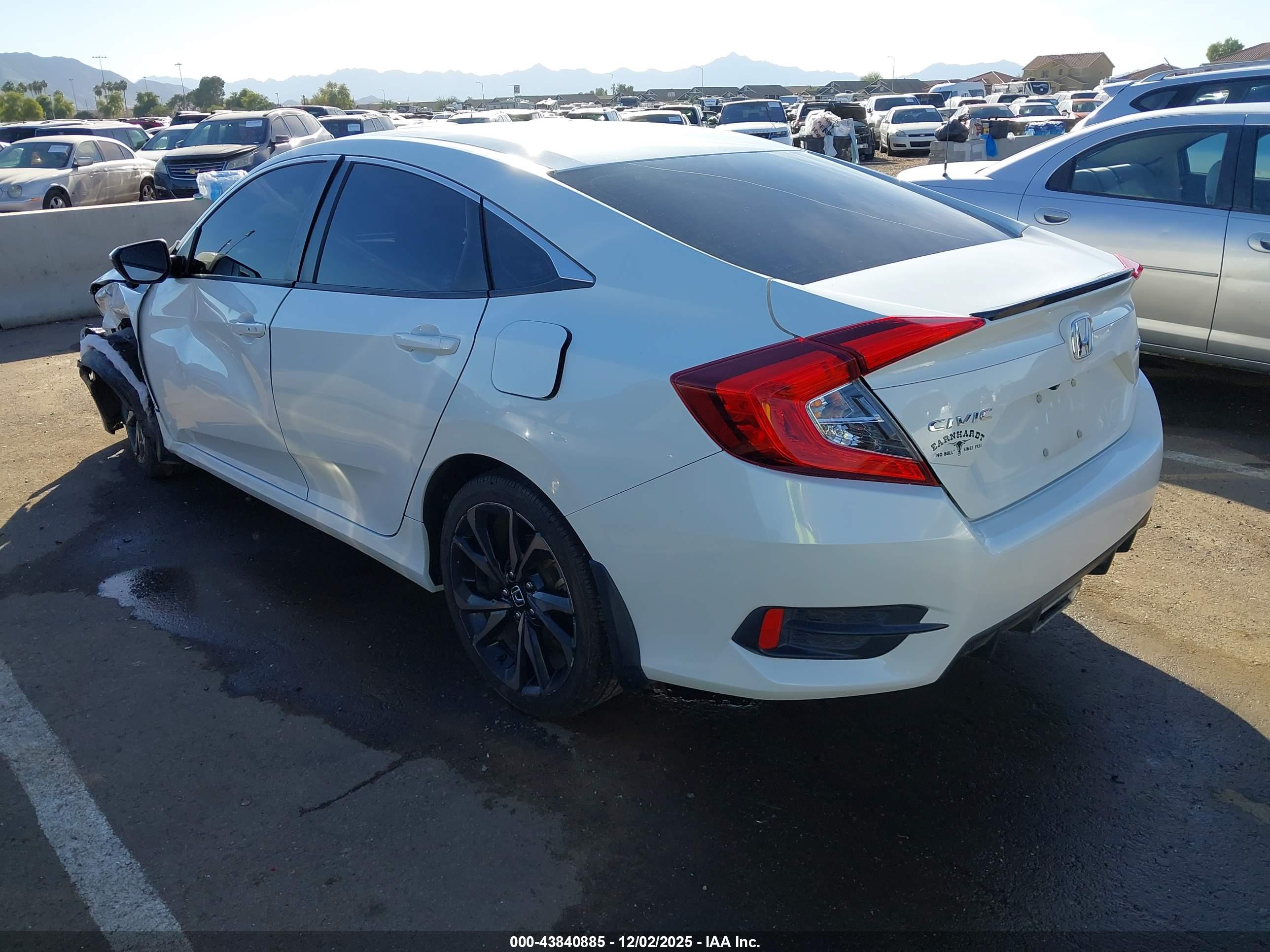 HONDA CIVIC image 3