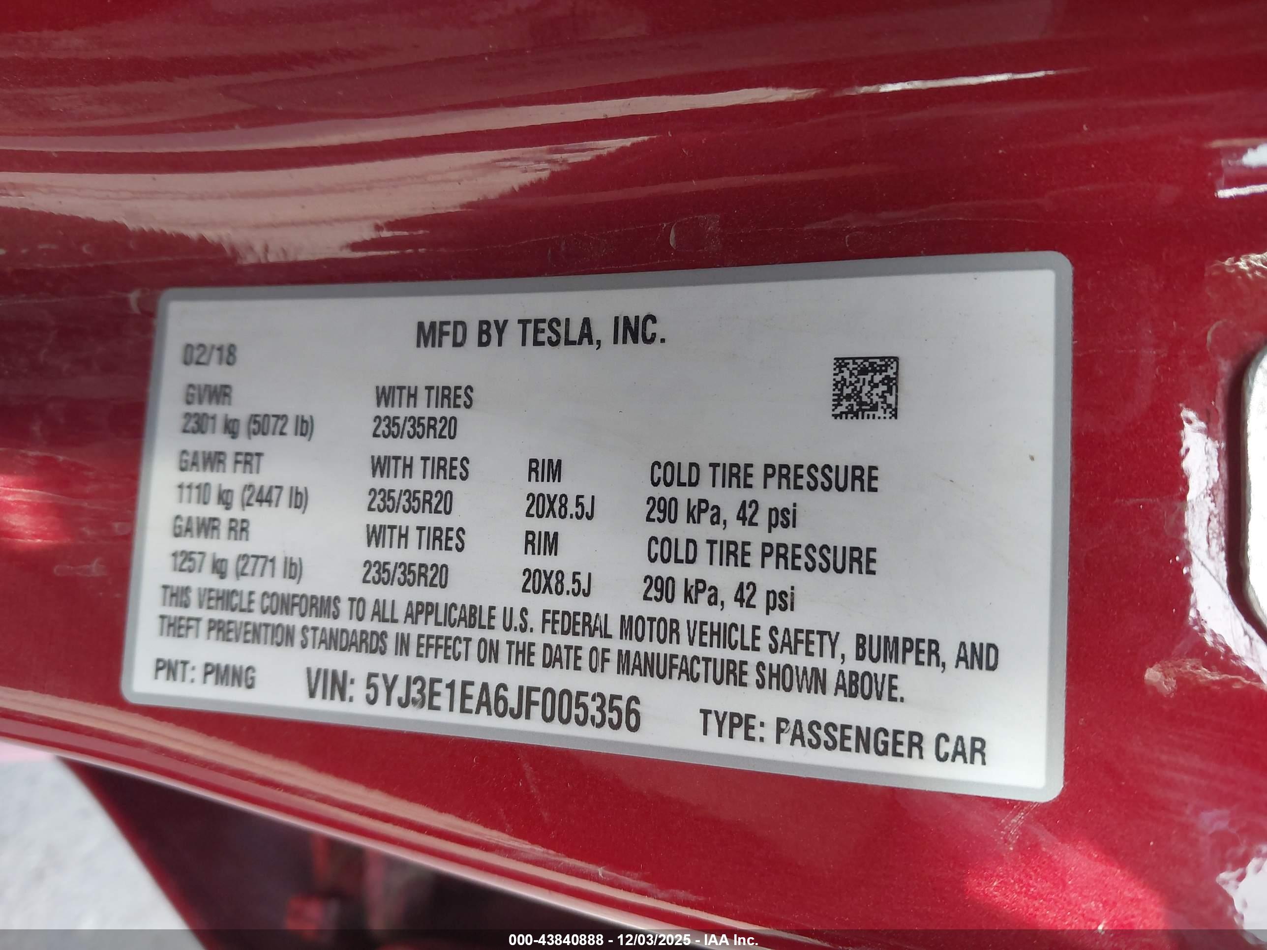 TESLA MODEL image 9