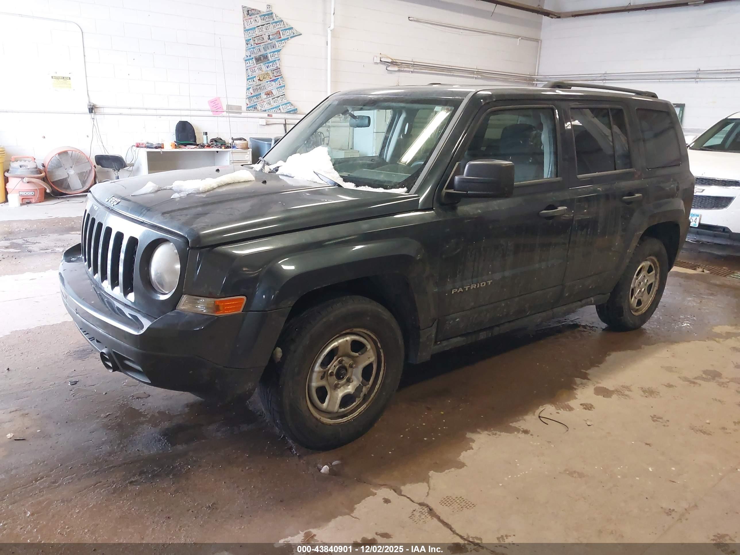 JEEP PATRIOT image 2