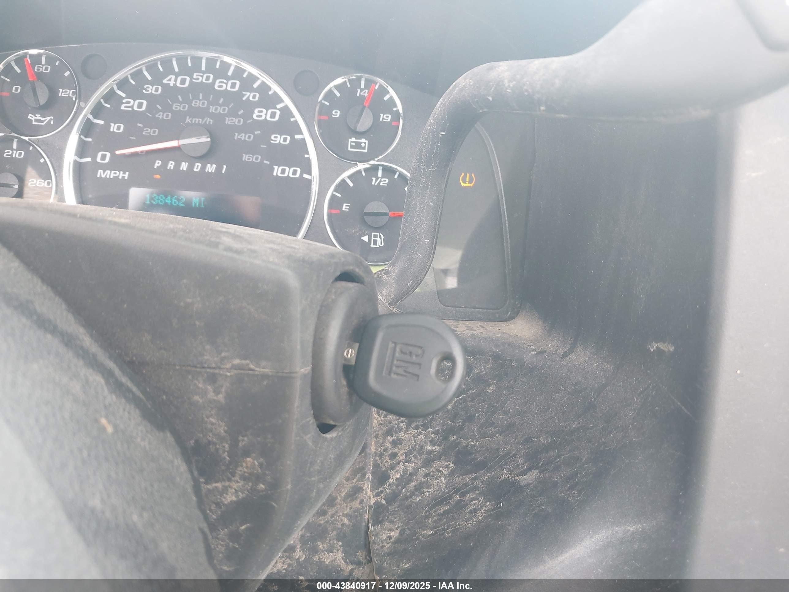 CHEVROLET EXPRESS image 11