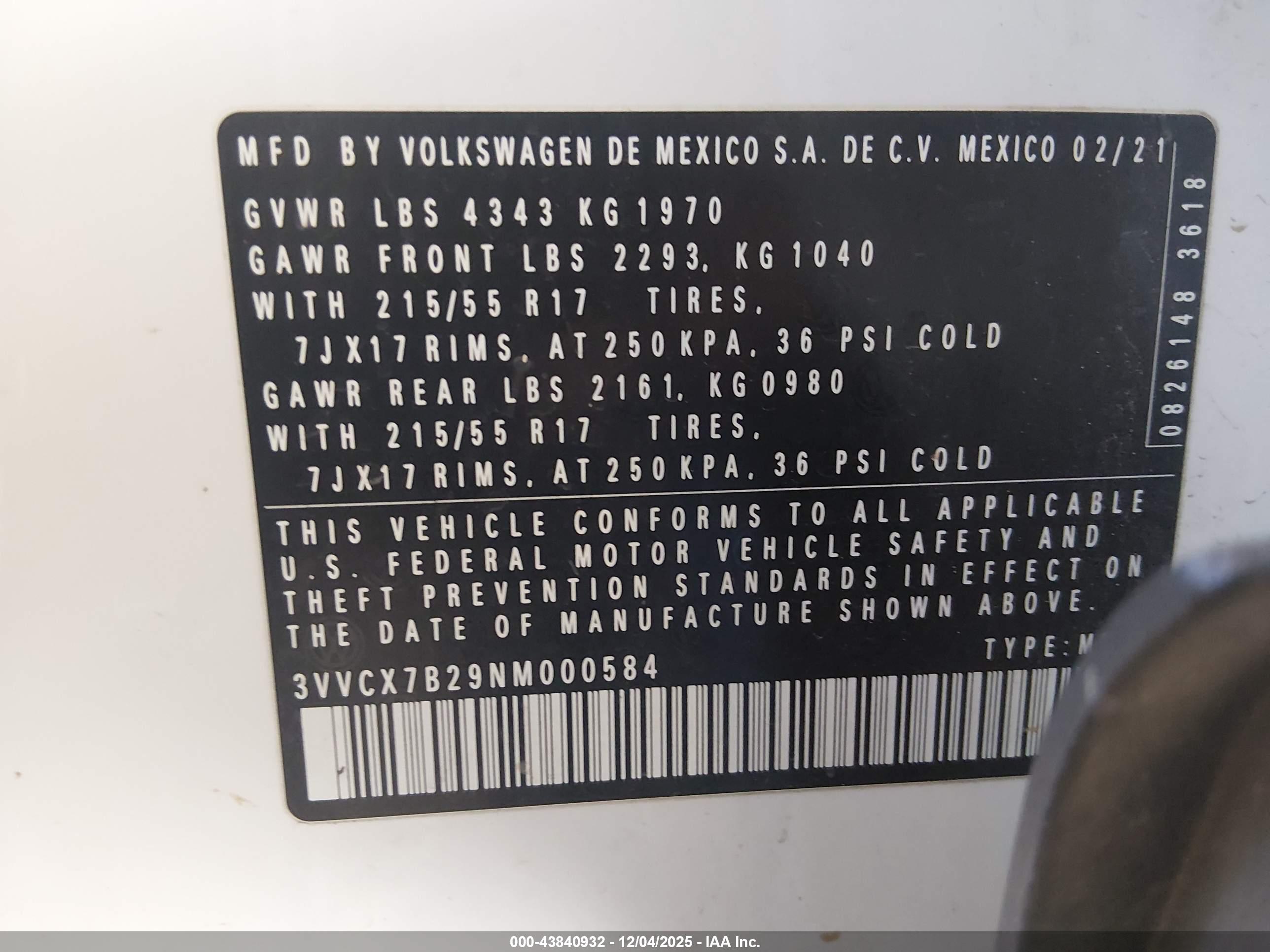 VOLKSWAGEN TAOS image 9