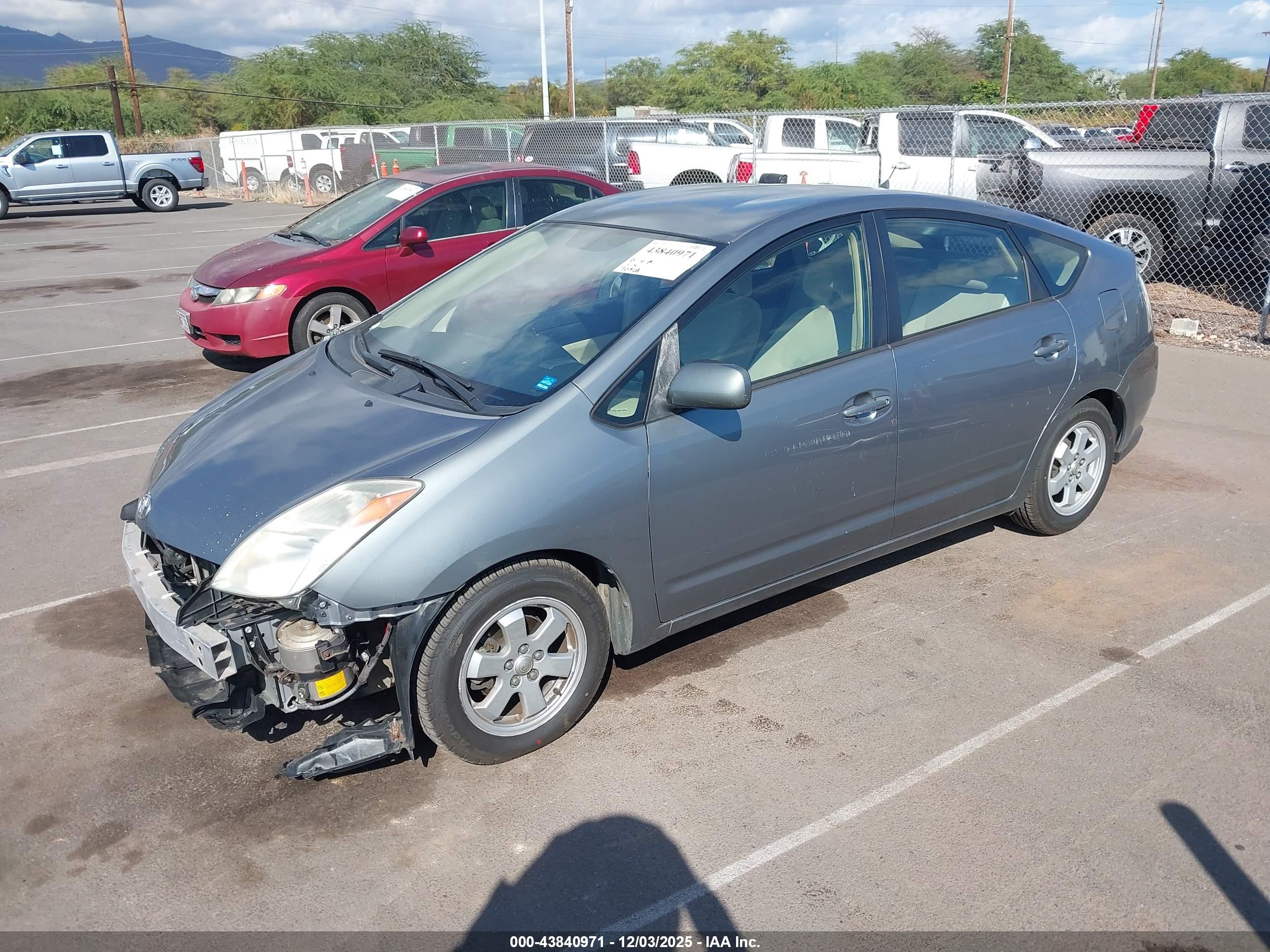 TOYOTA PRIUS image 2
