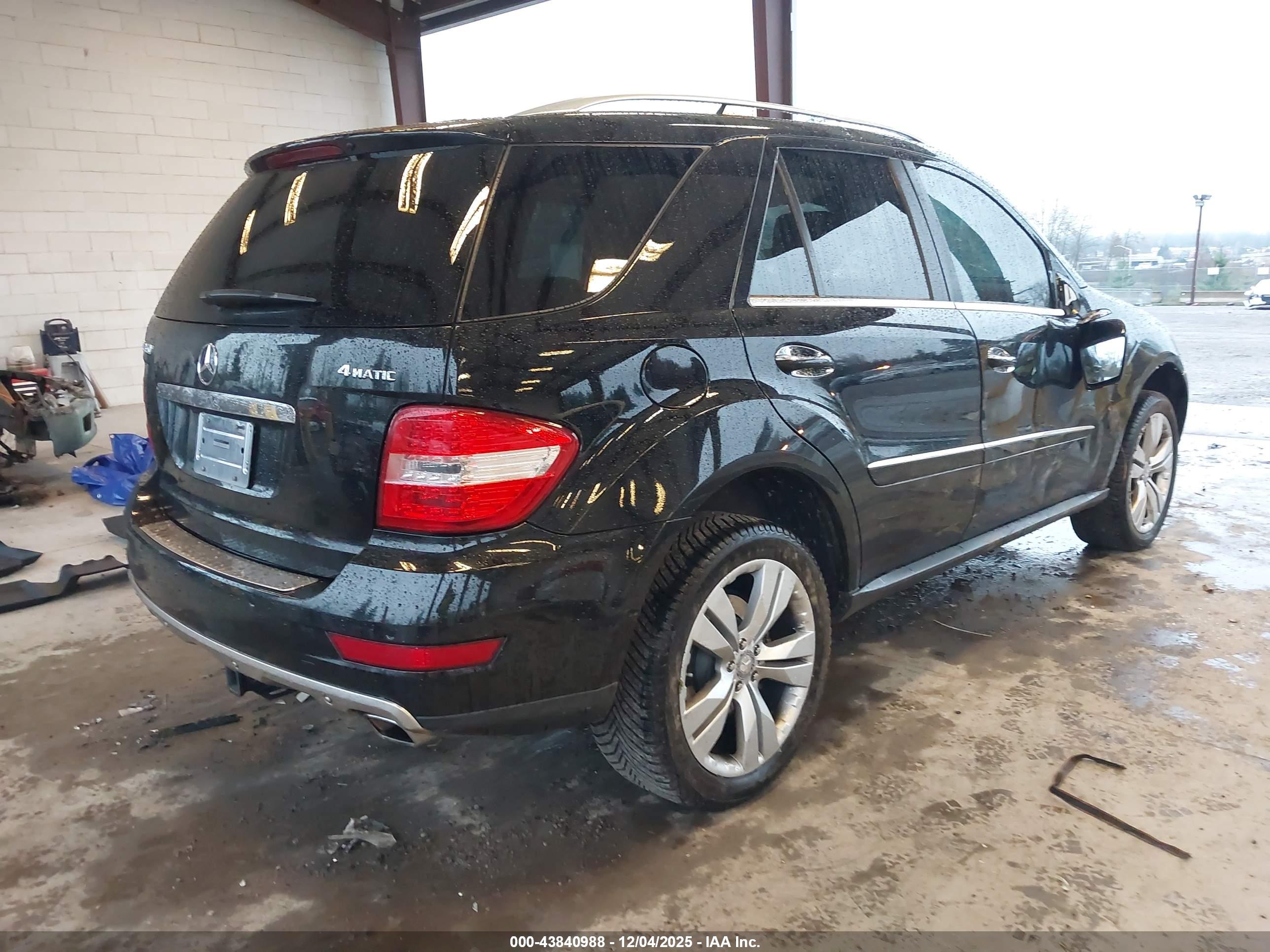 MERCEDES-BENZ ML image 4