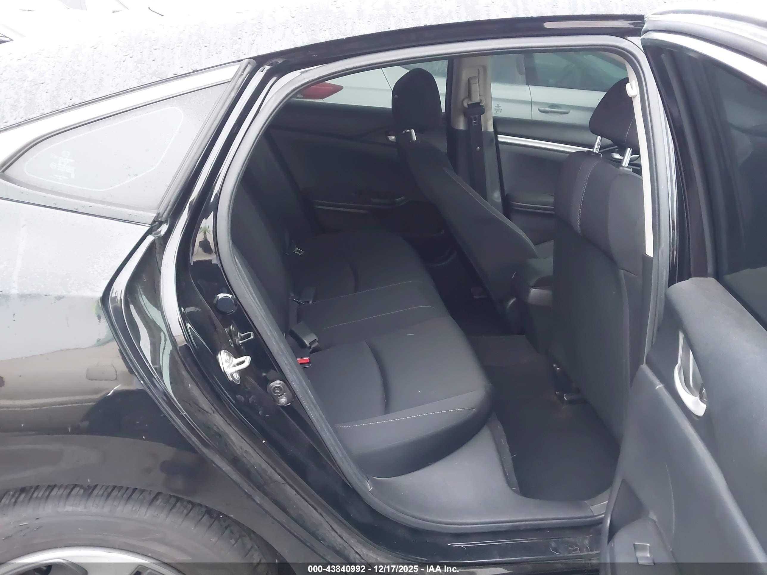 HONDA CIVIC image 8