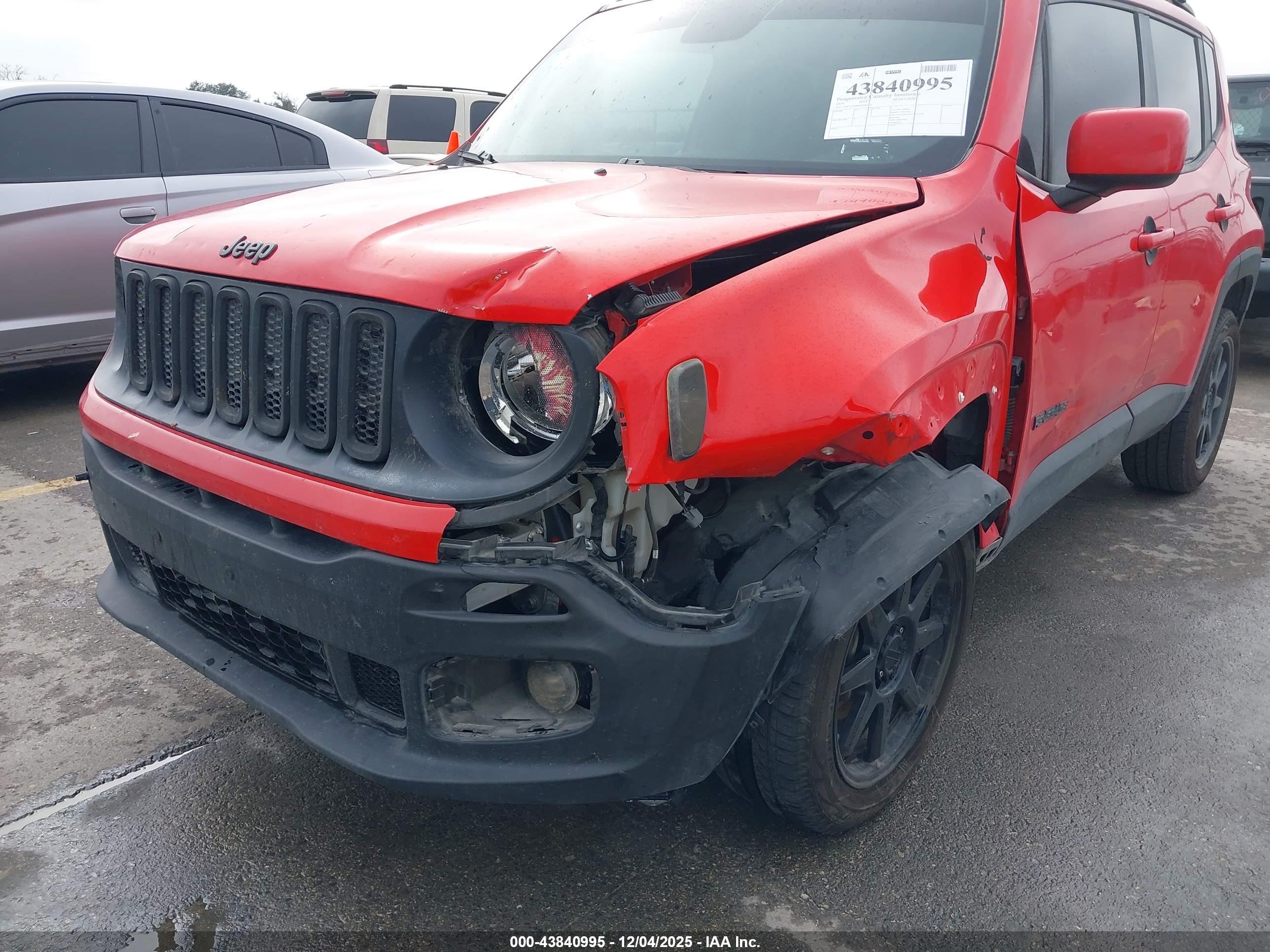 JEEP RENEGADE image 6