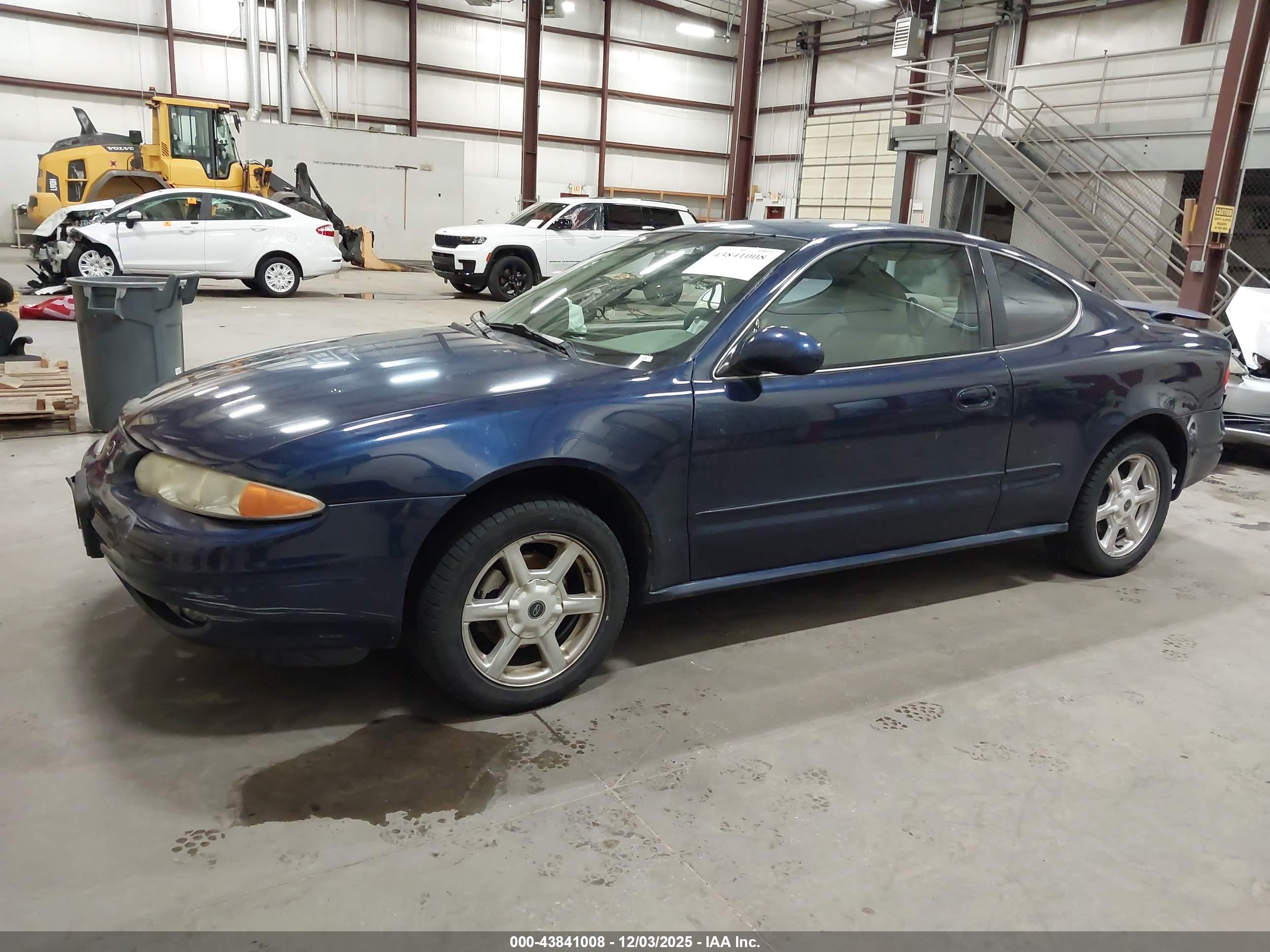 OLDSMOBILE ALERO image 2