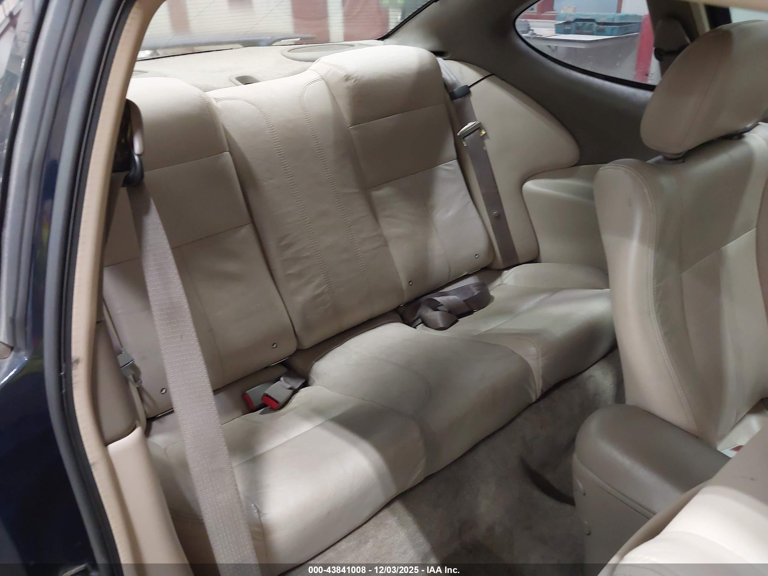 OLDSMOBILE ALERO image 8