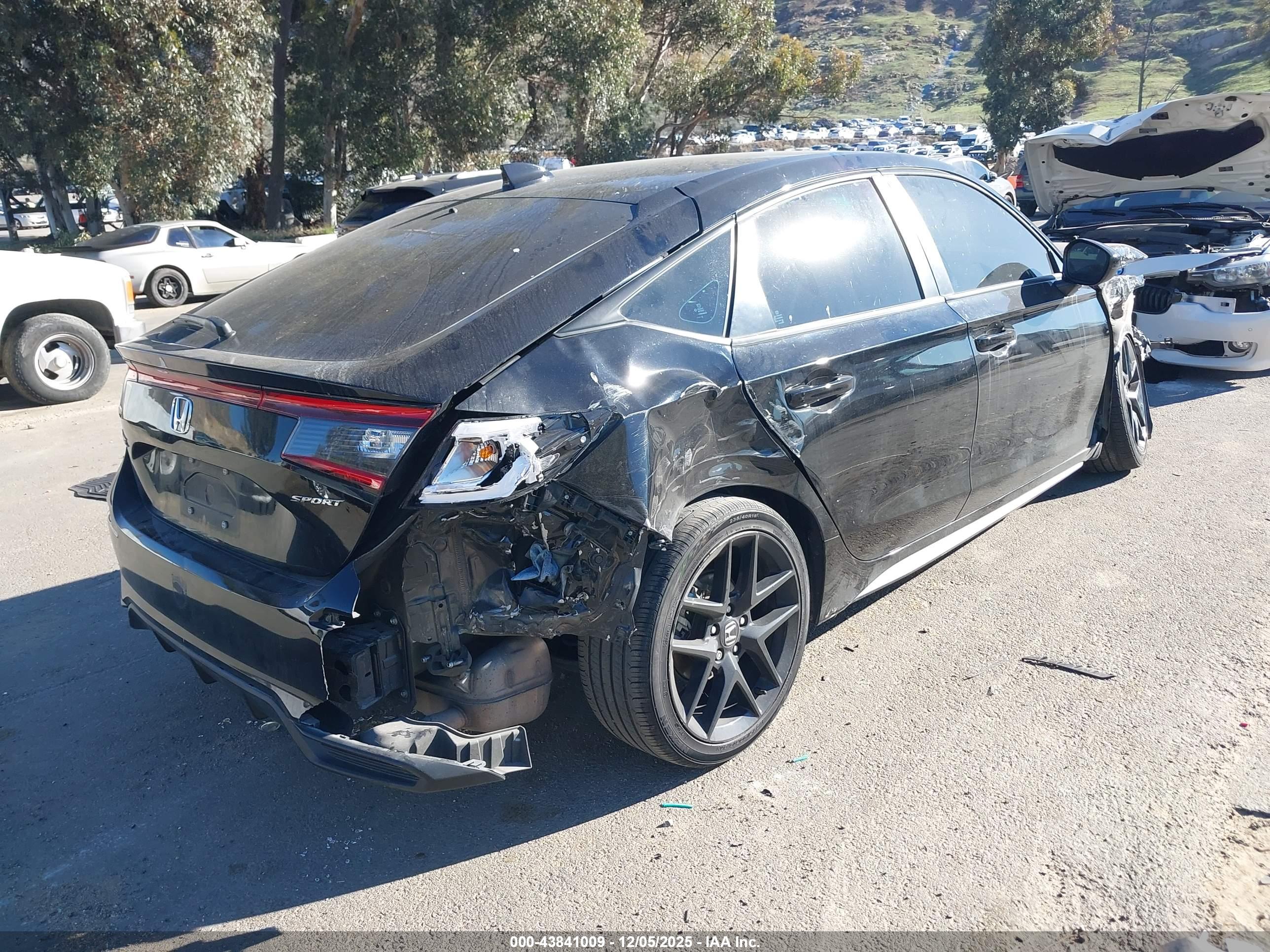 HONDA CIVIC image 4