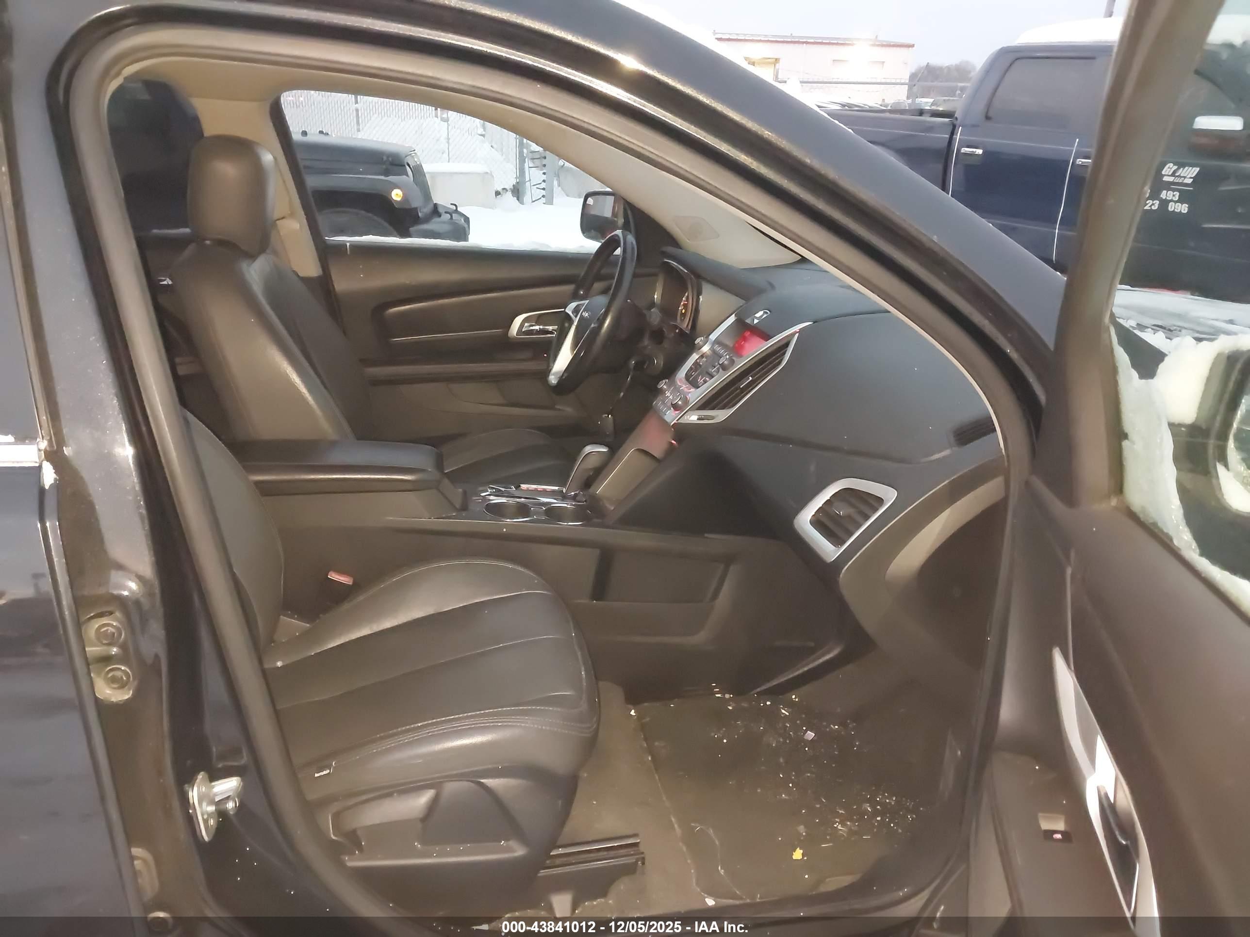 GMC TERRAIN image 5
