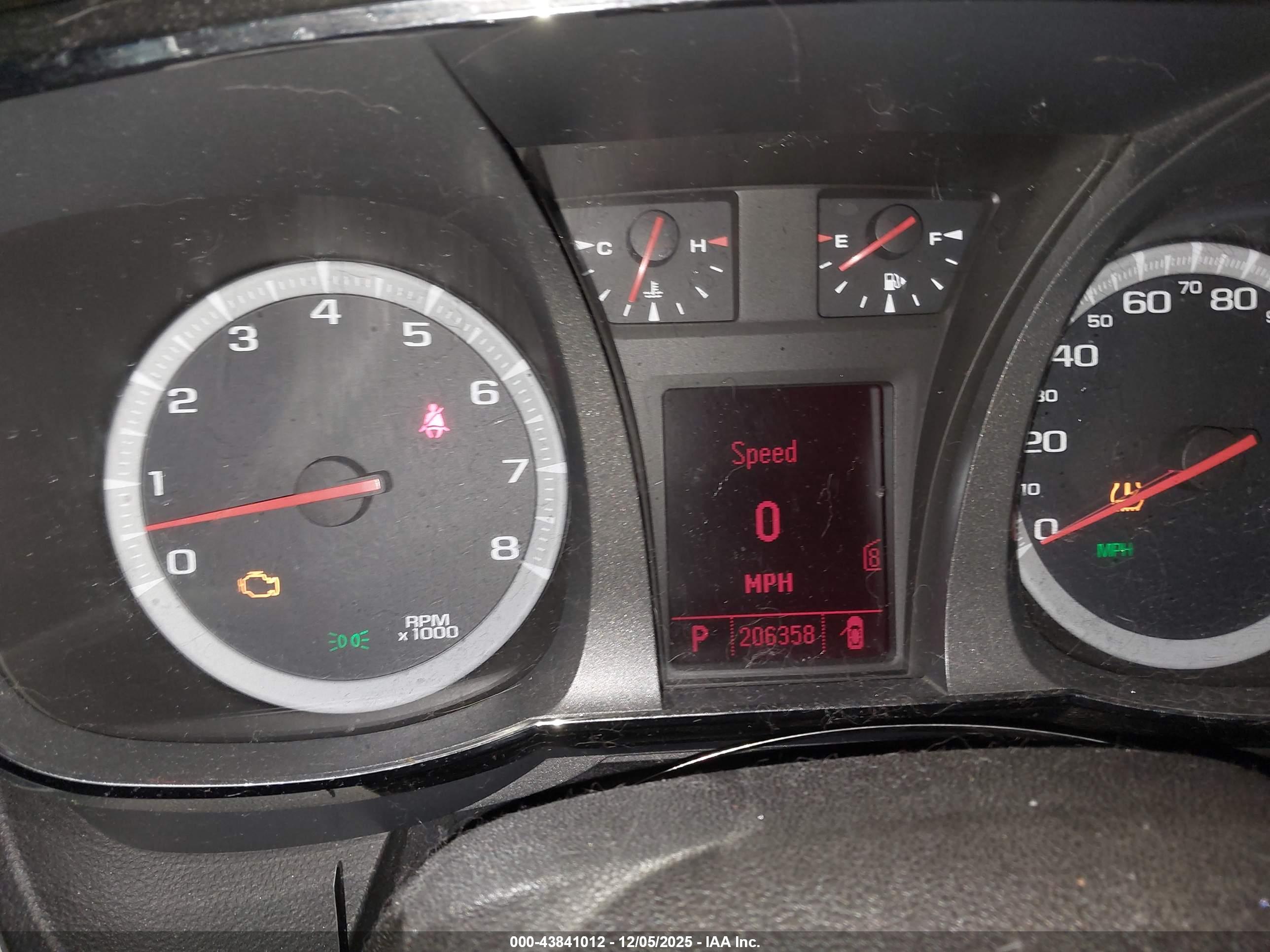 GMC TERRAIN image 7