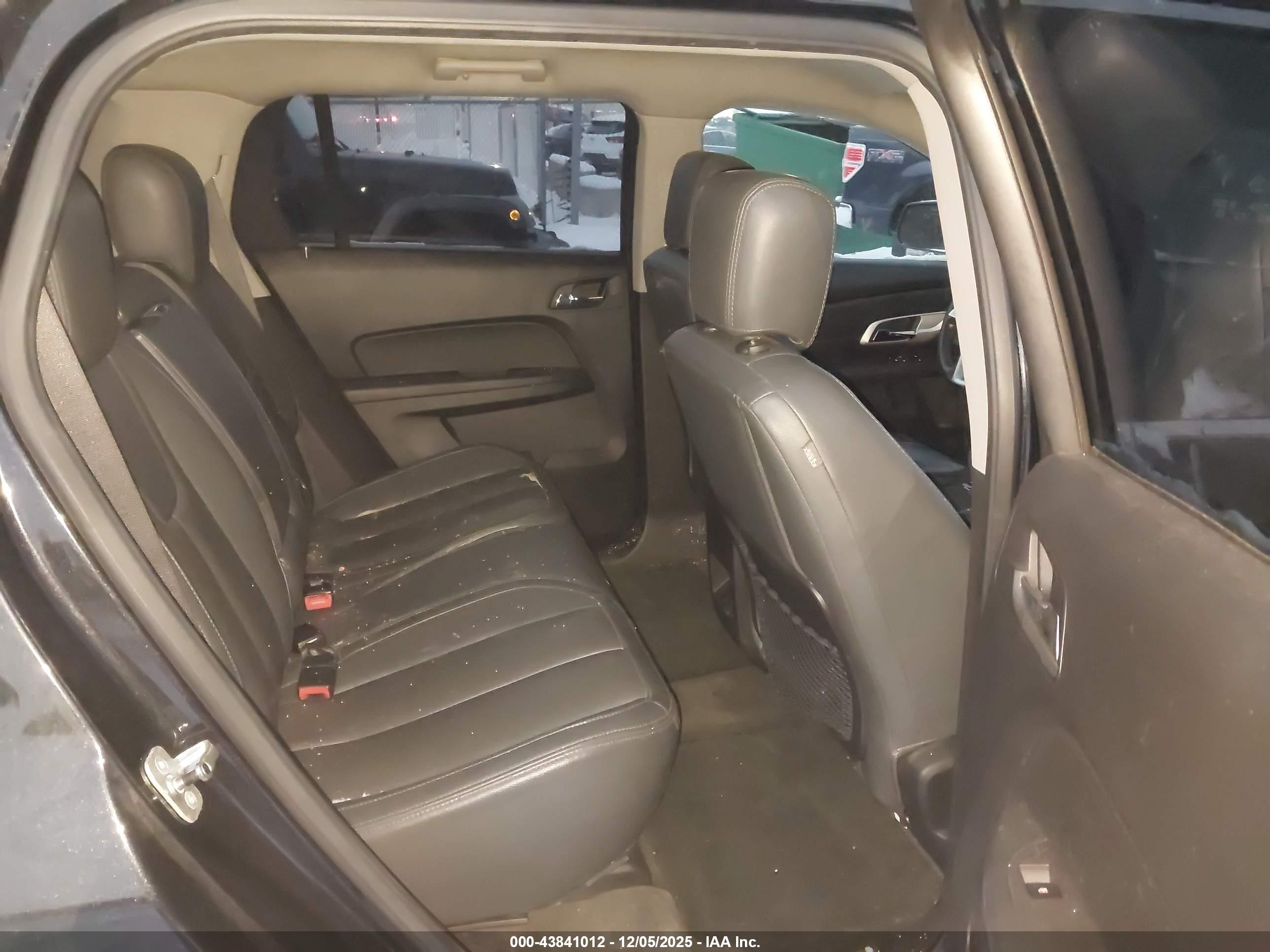 GMC TERRAIN image 8