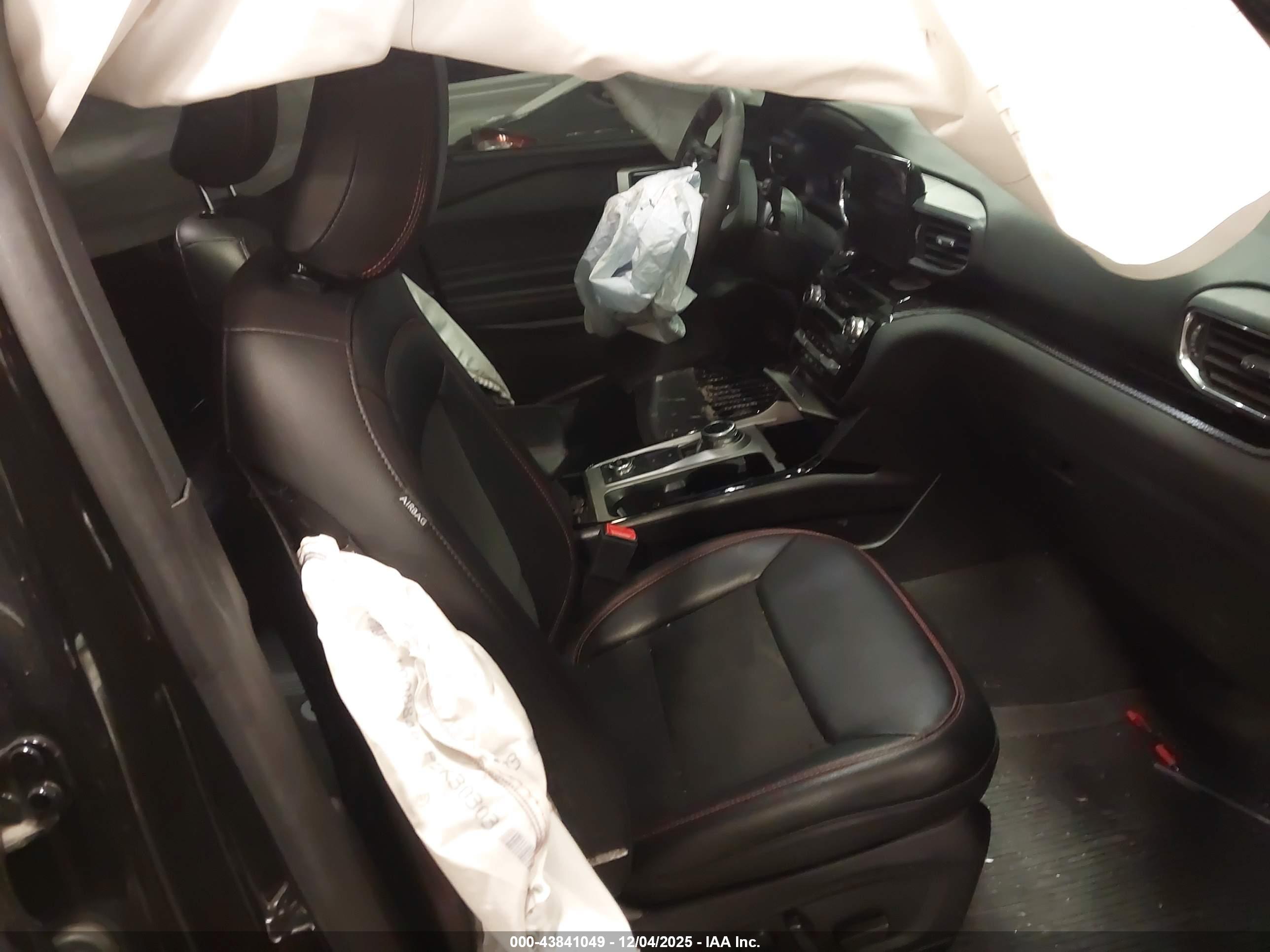 FORD EXPLORER image 5