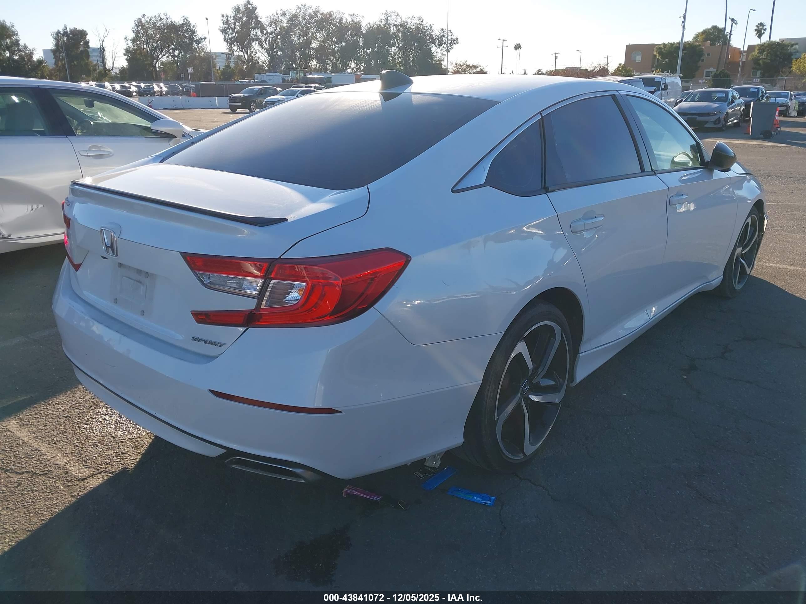 HONDA ACCORD image 4