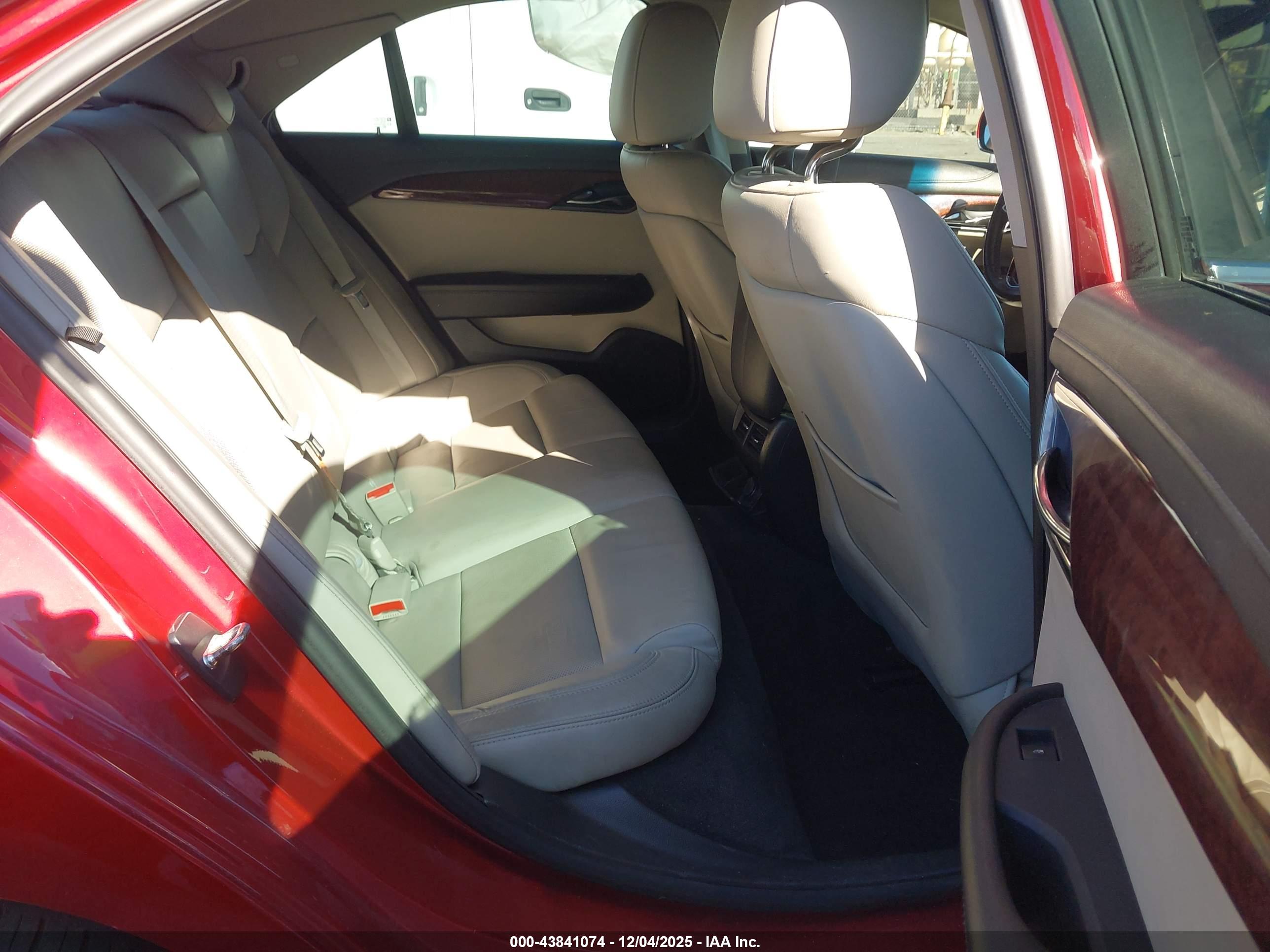 CADILLAC ATS image 8