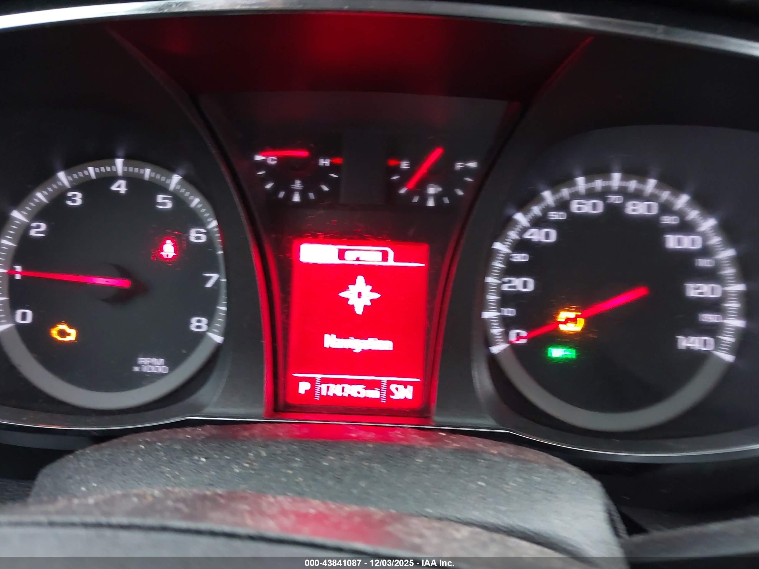 GMC TERRAIN image 7