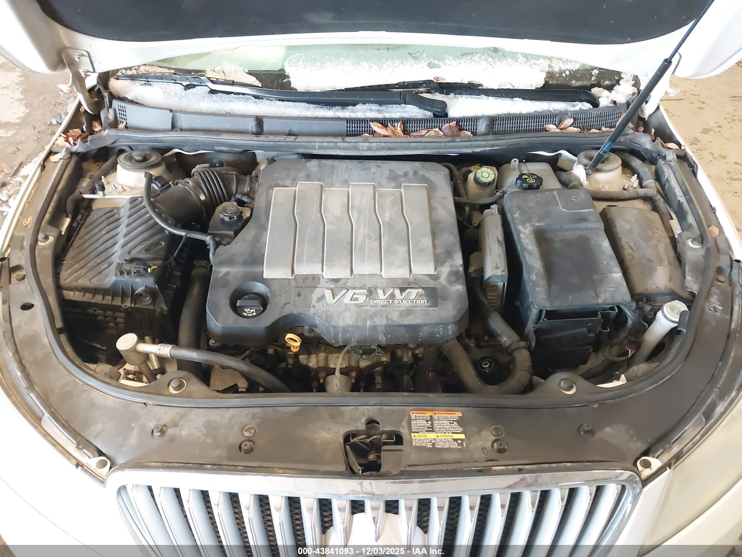 BUICK LACROSSE image 10