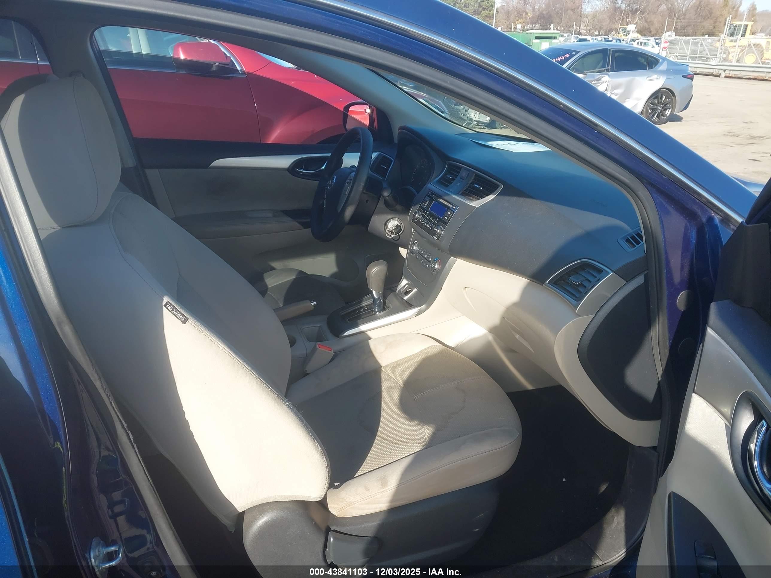 NISSAN SENTRA image 5