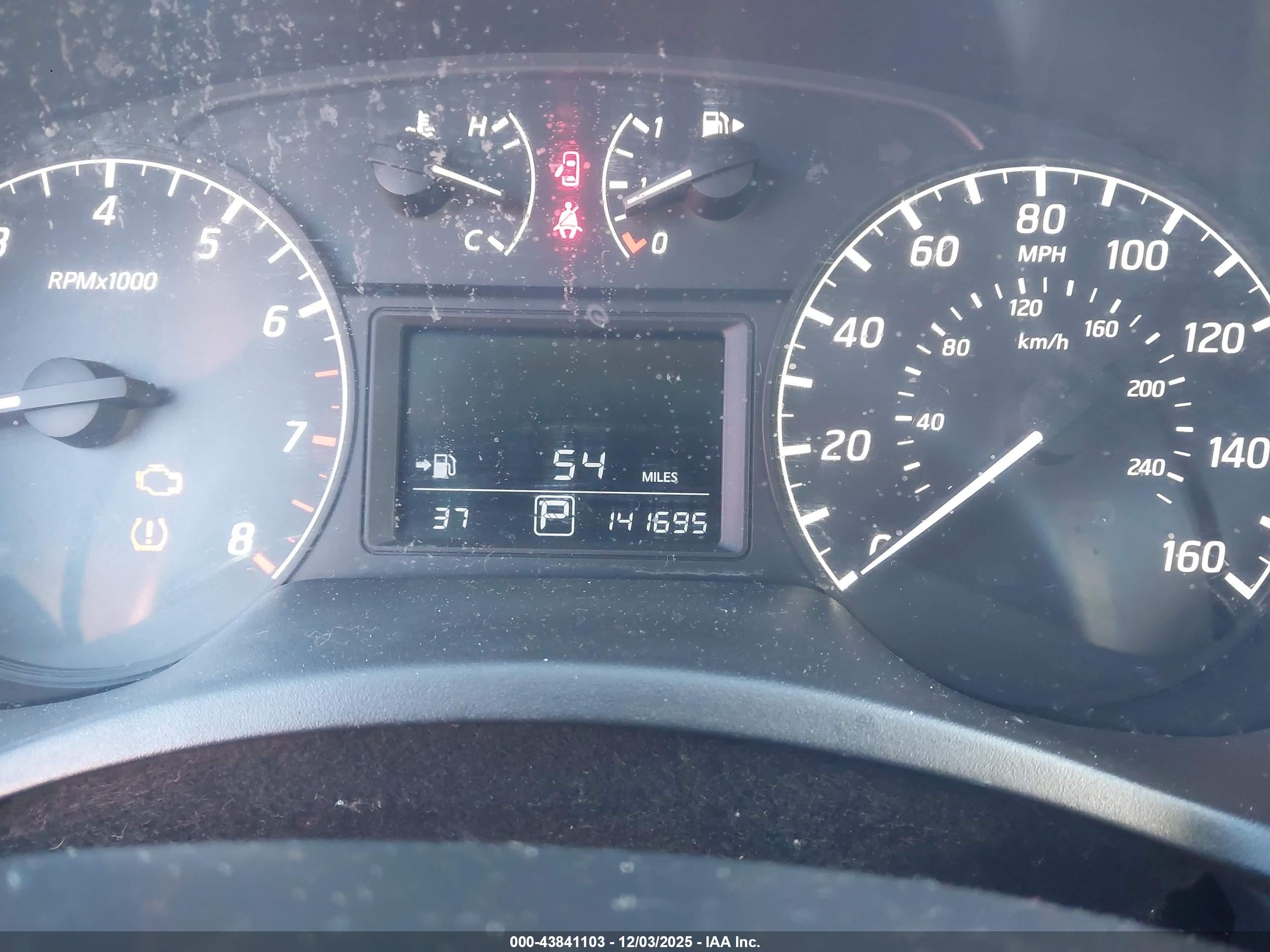 NISSAN SENTRA image 7