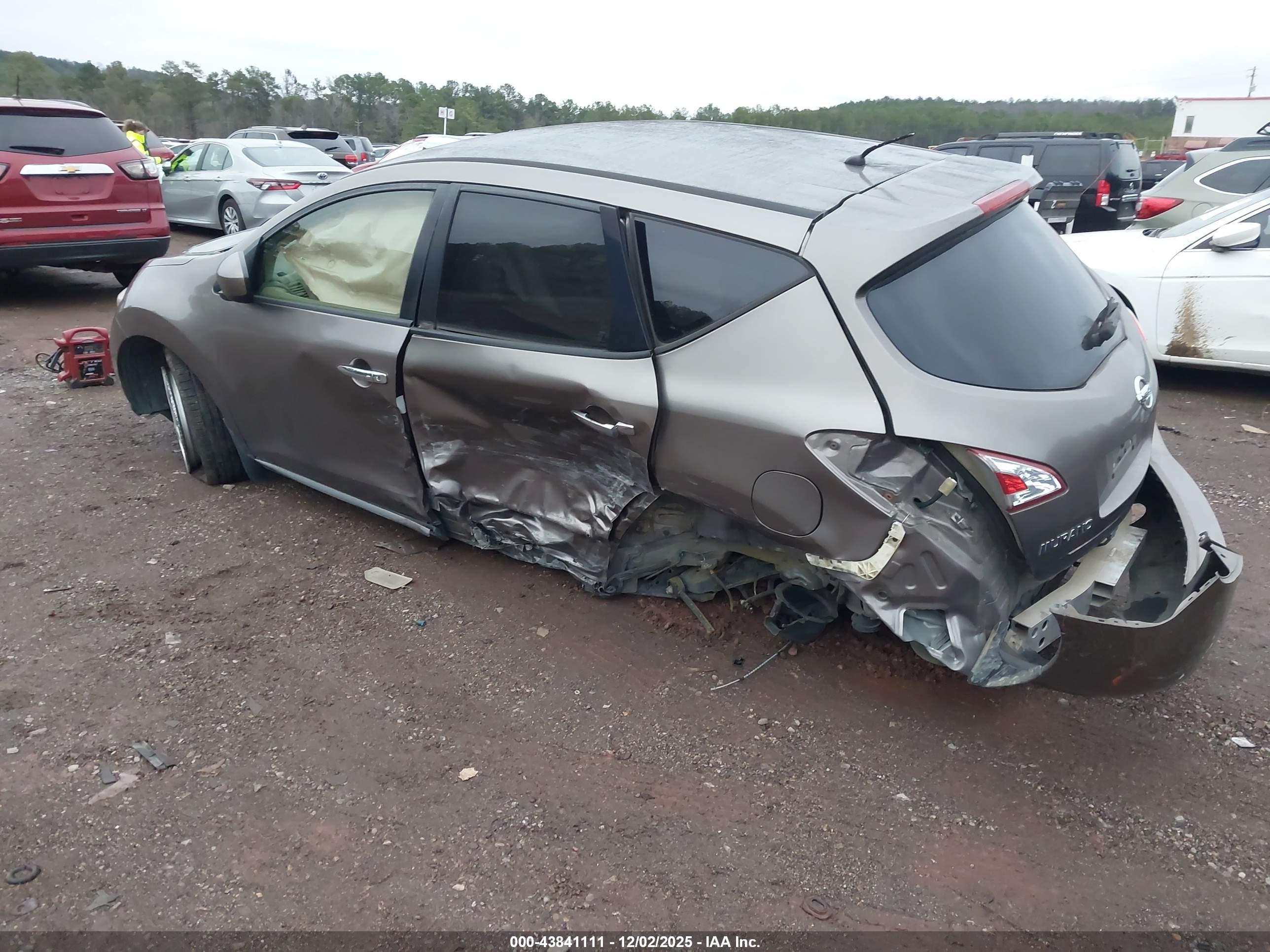 NISSAN MURANO image 3