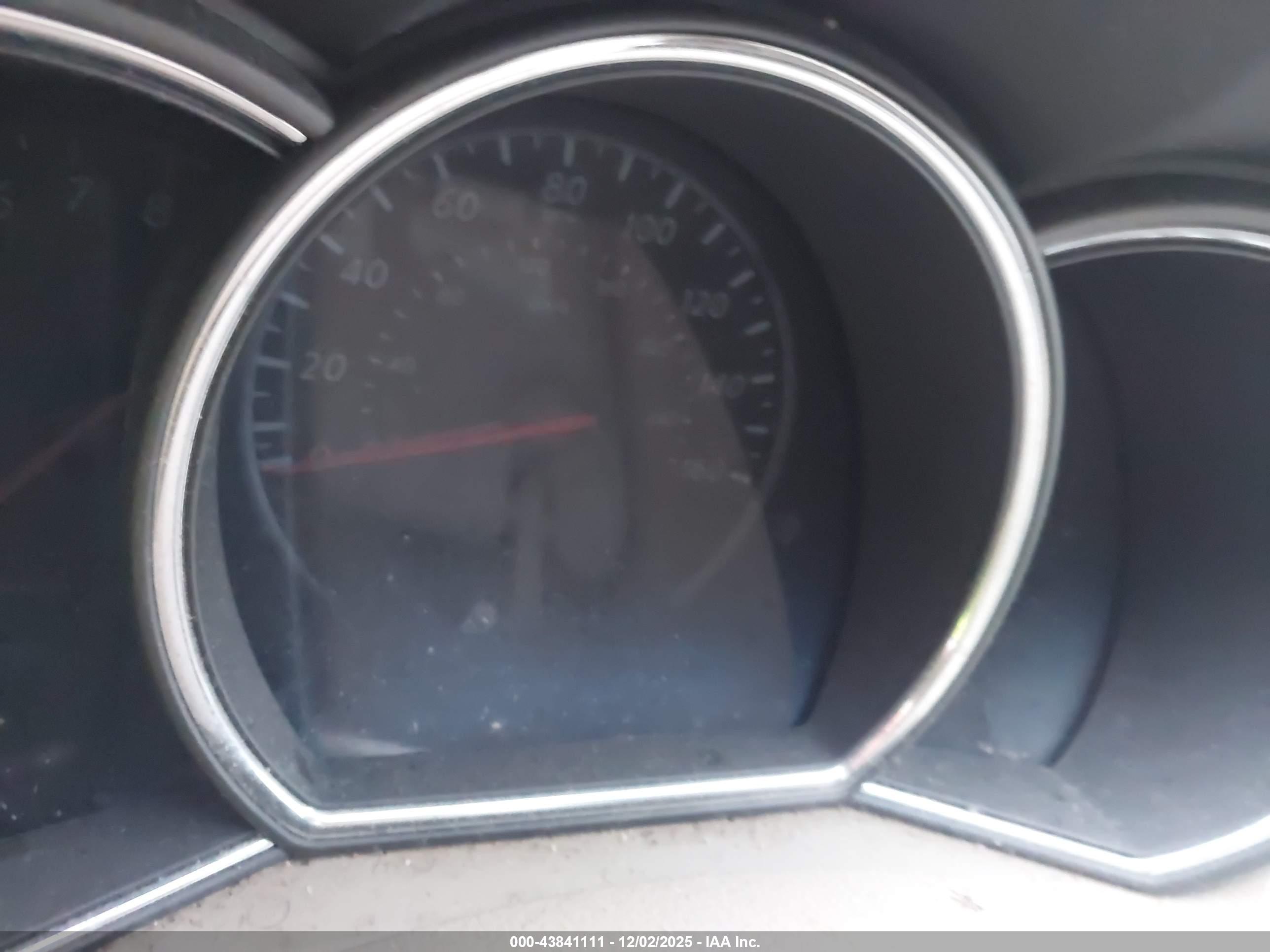 NISSAN MURANO image 7