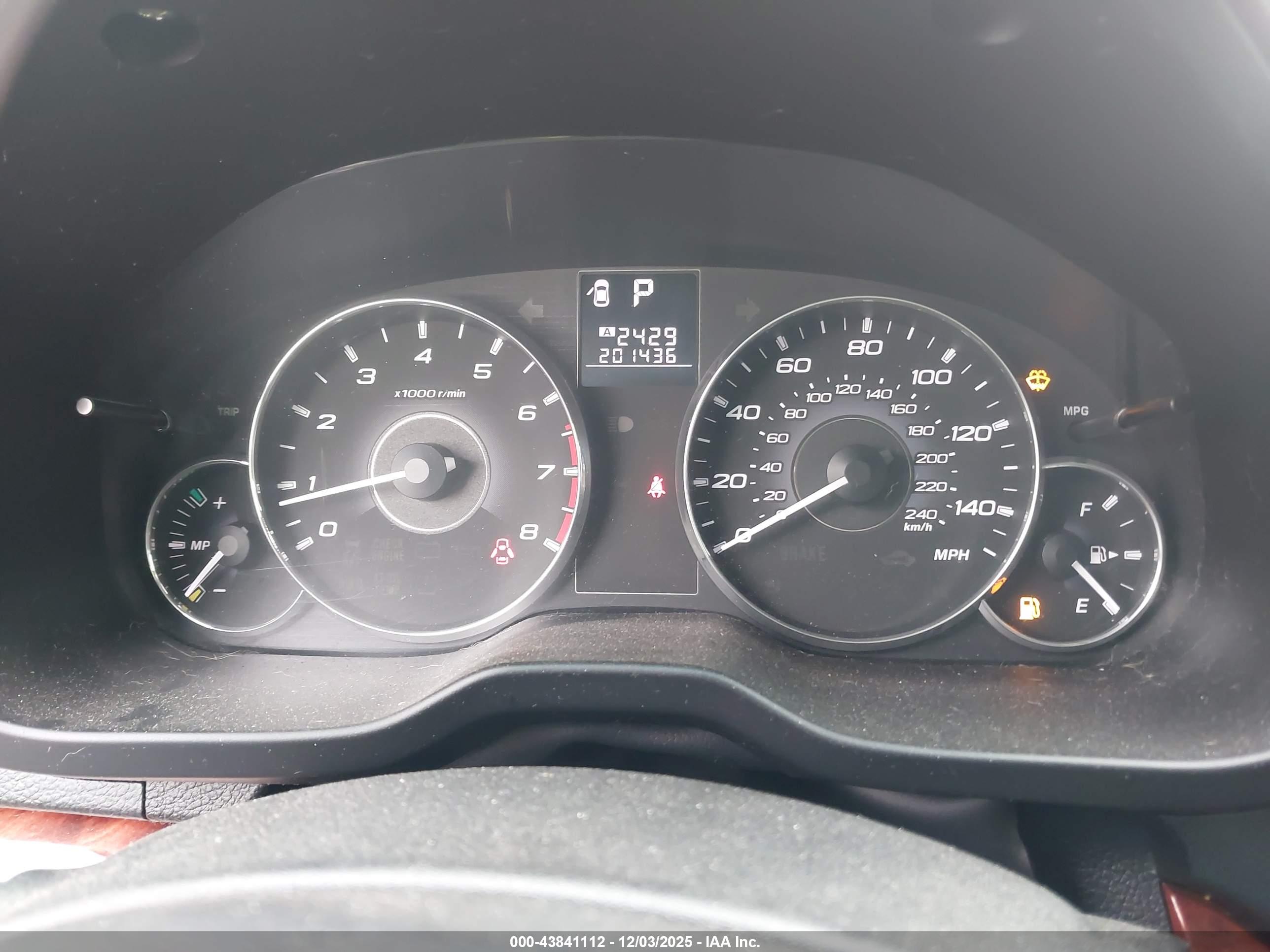 SUBARU LEGACY image 7