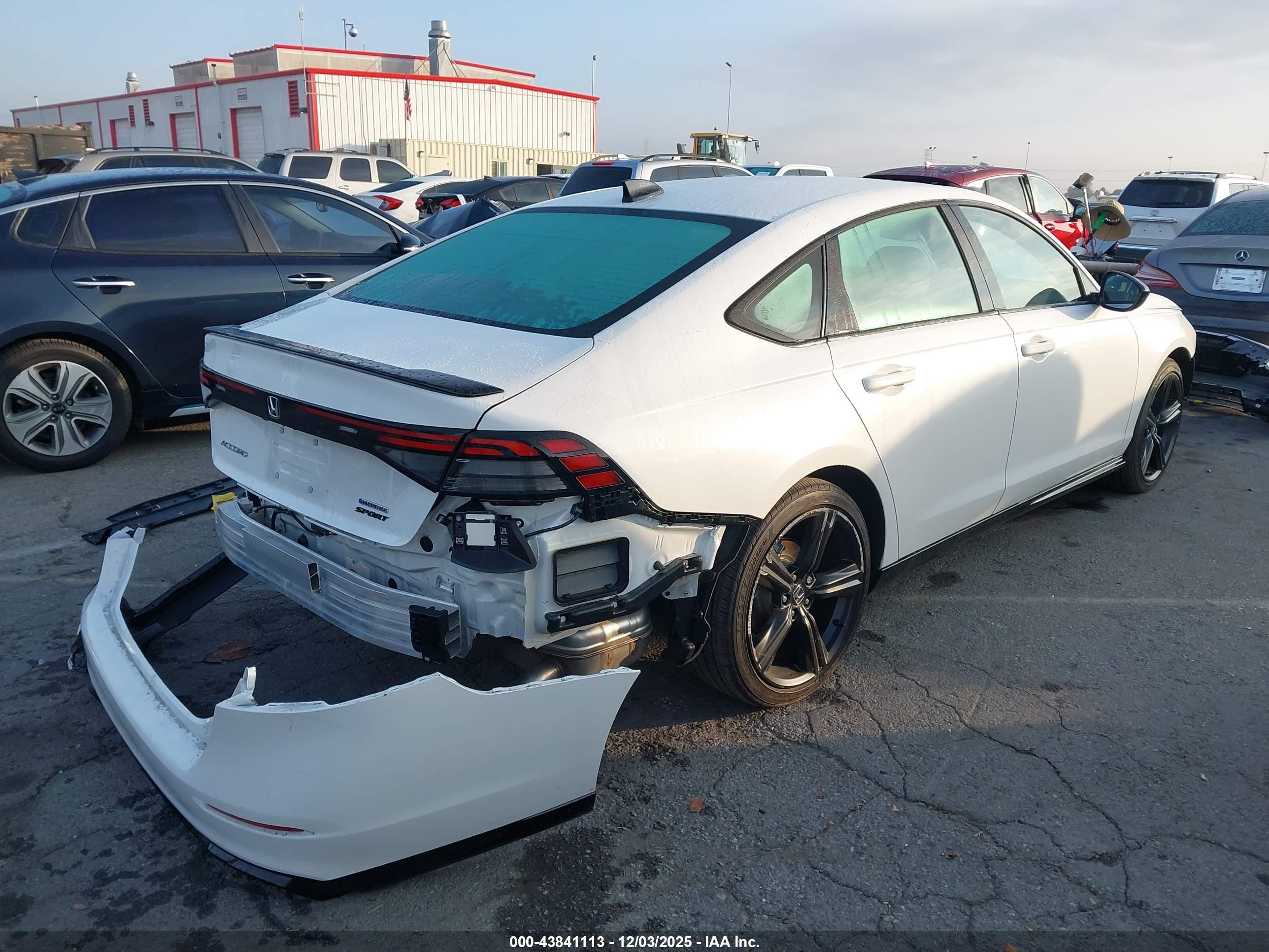 HONDA ACCORD image 4
