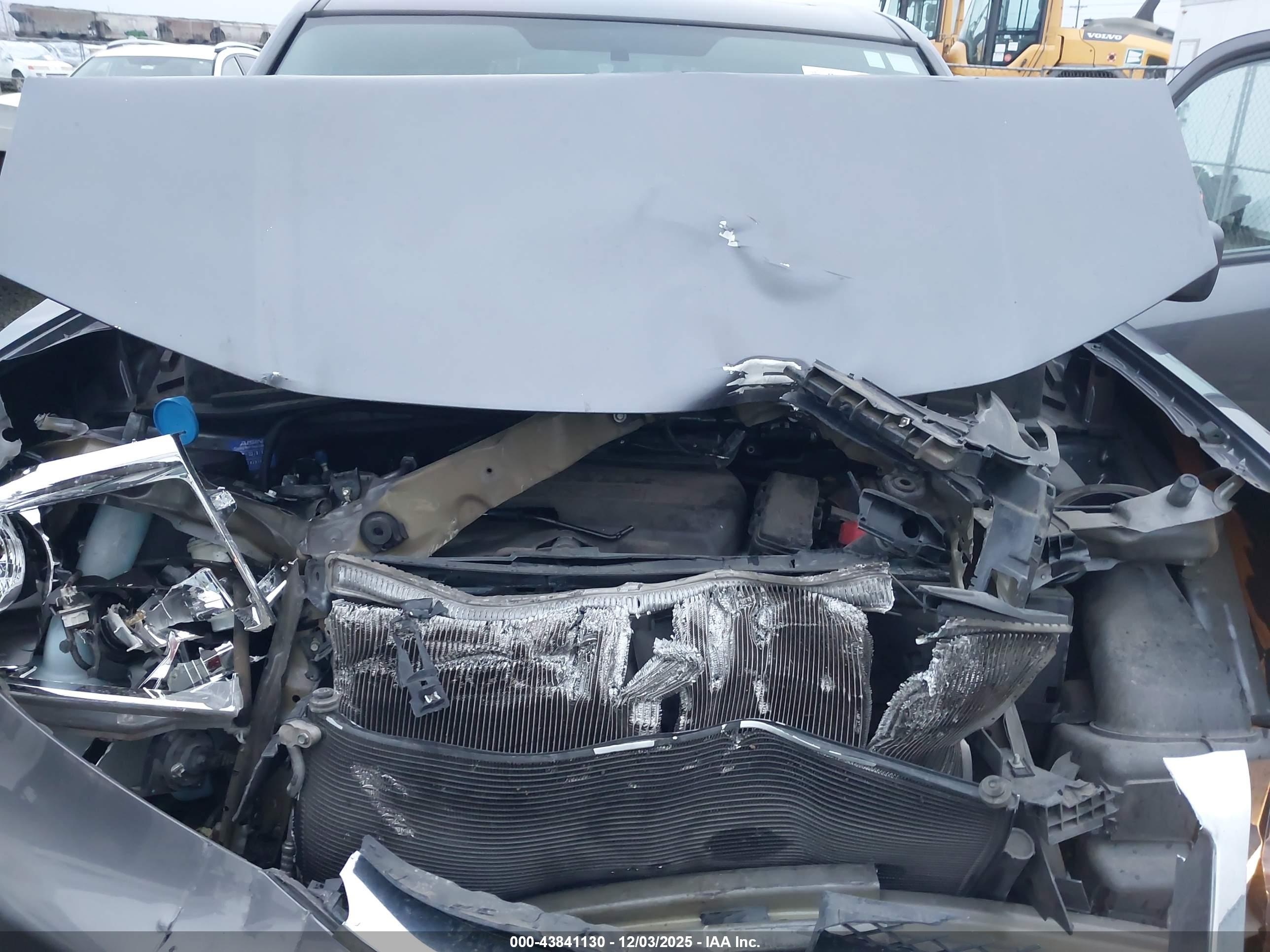 HONDA PILOT image 10