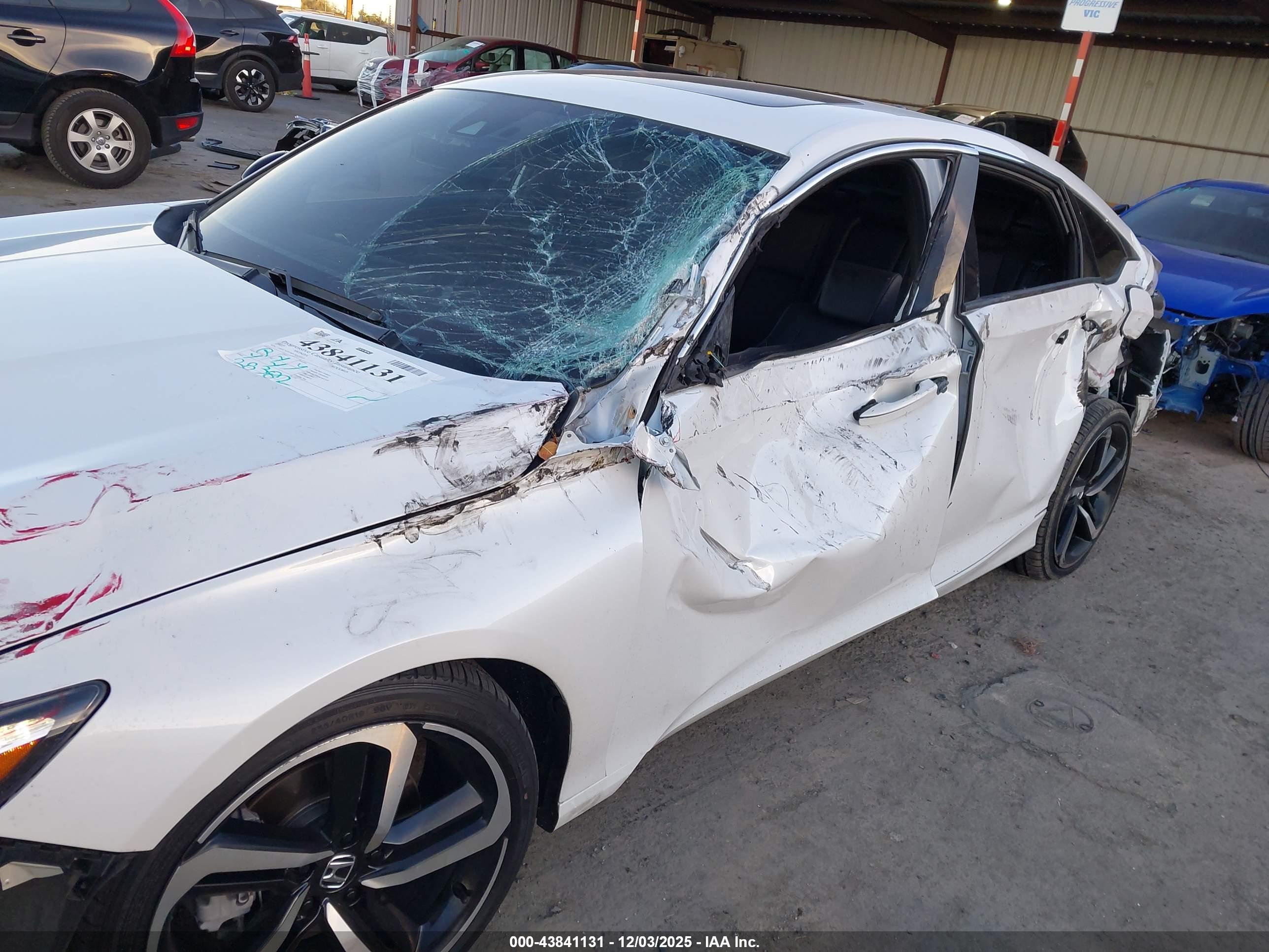 HONDA ACCORD image 6
