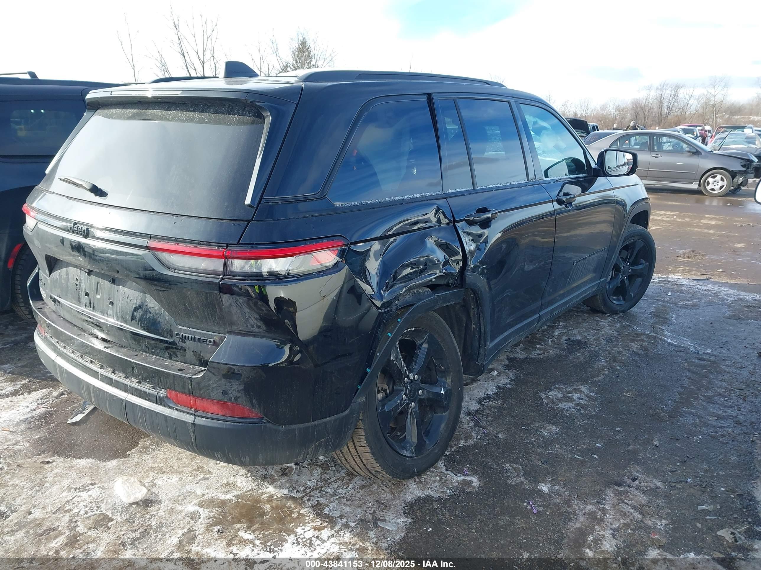 JEEP GRAND image 4