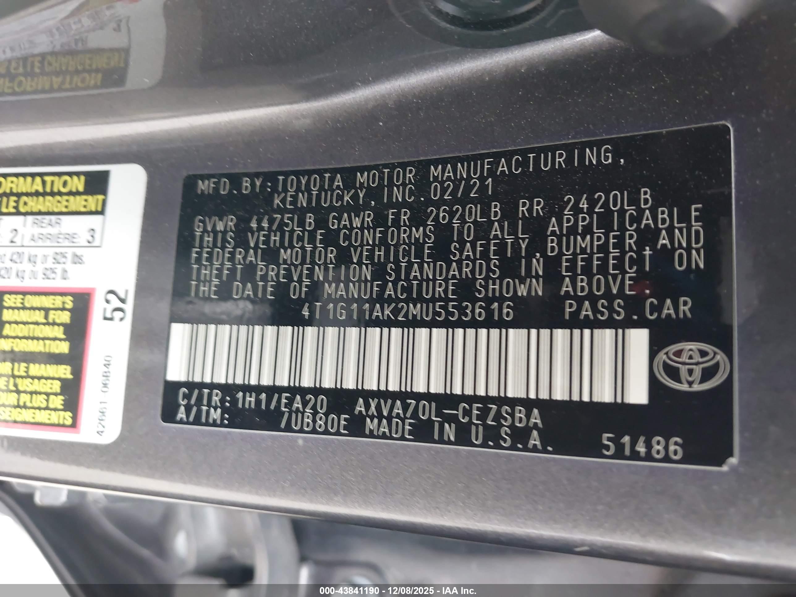 TOYOTA CAMRY image 9