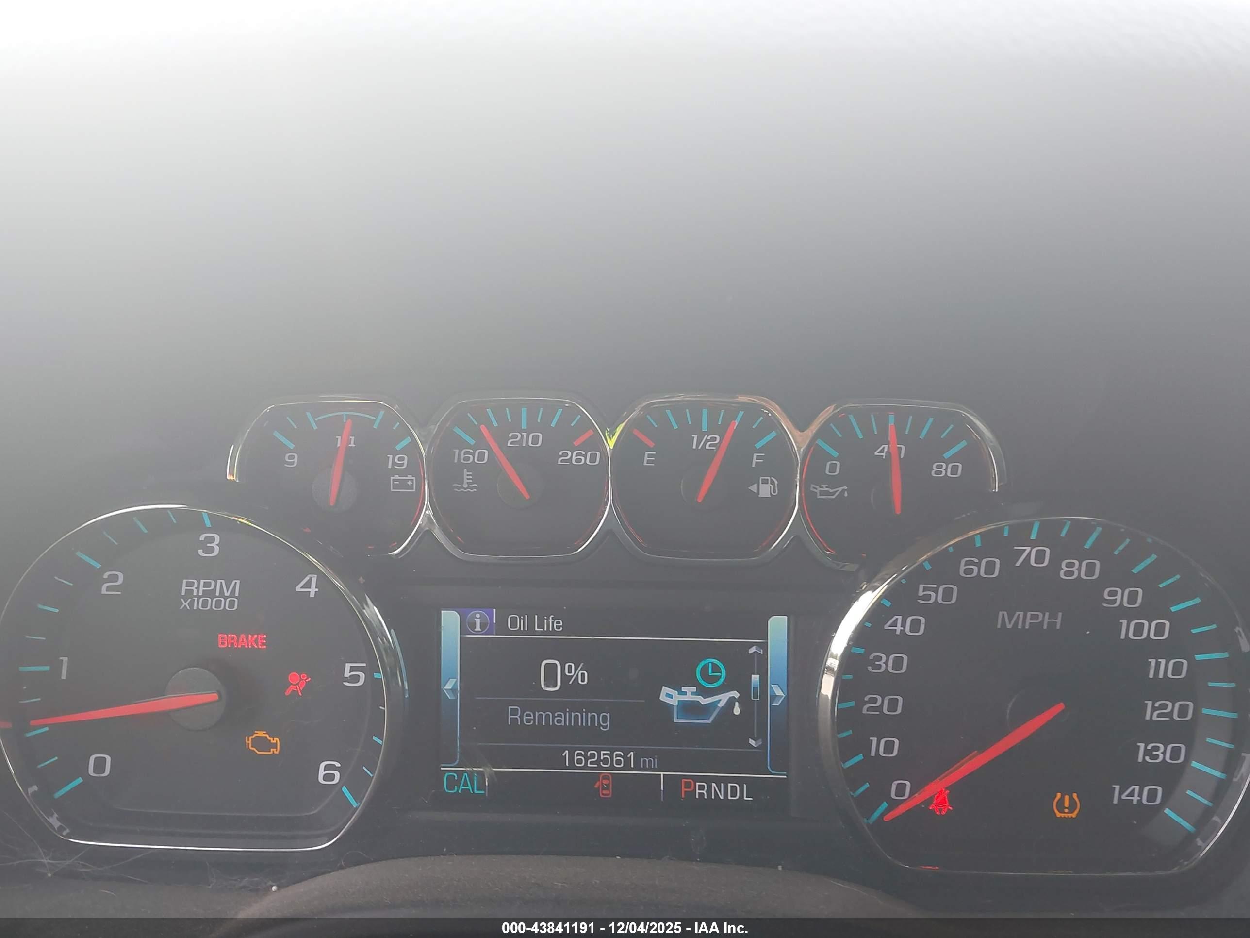 CHEVROLET TAHOE image 7