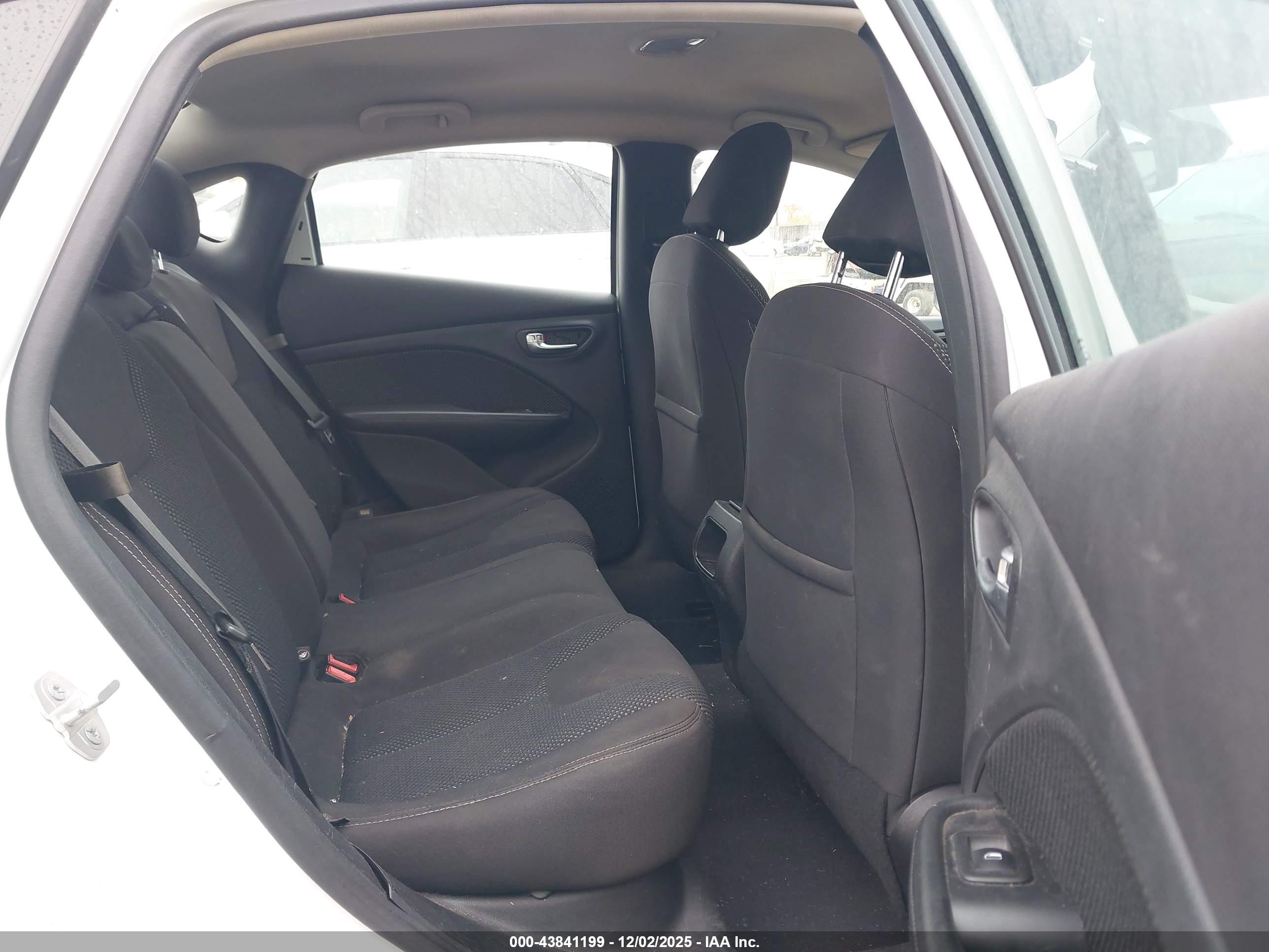 DODGE DART image 8
