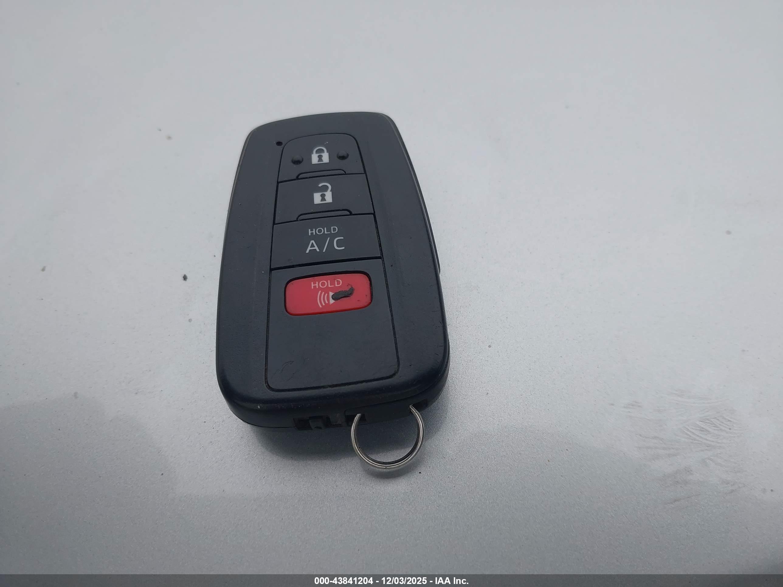 TOYOTA PRIUS image 11