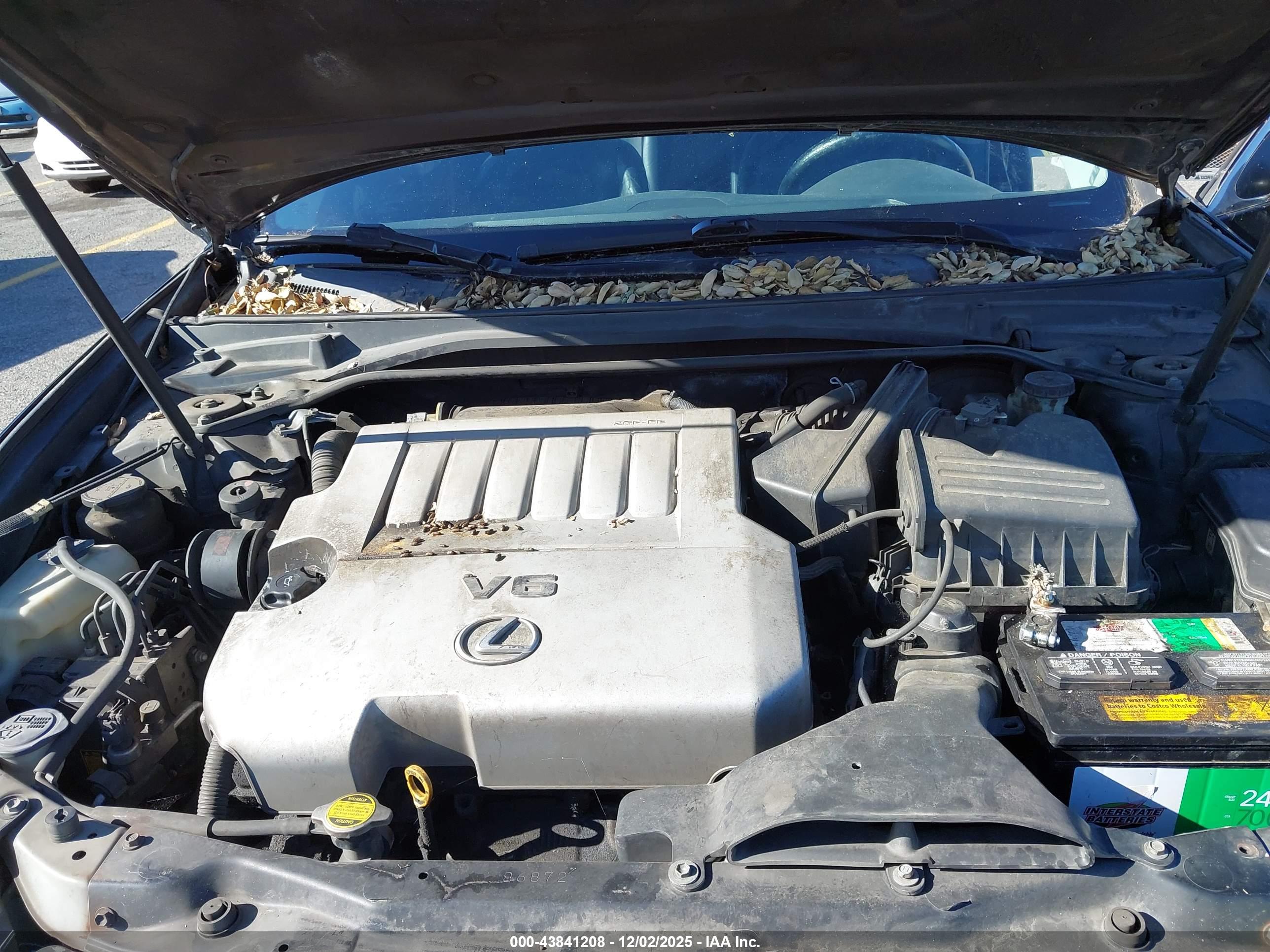 LEXUS ES image 10