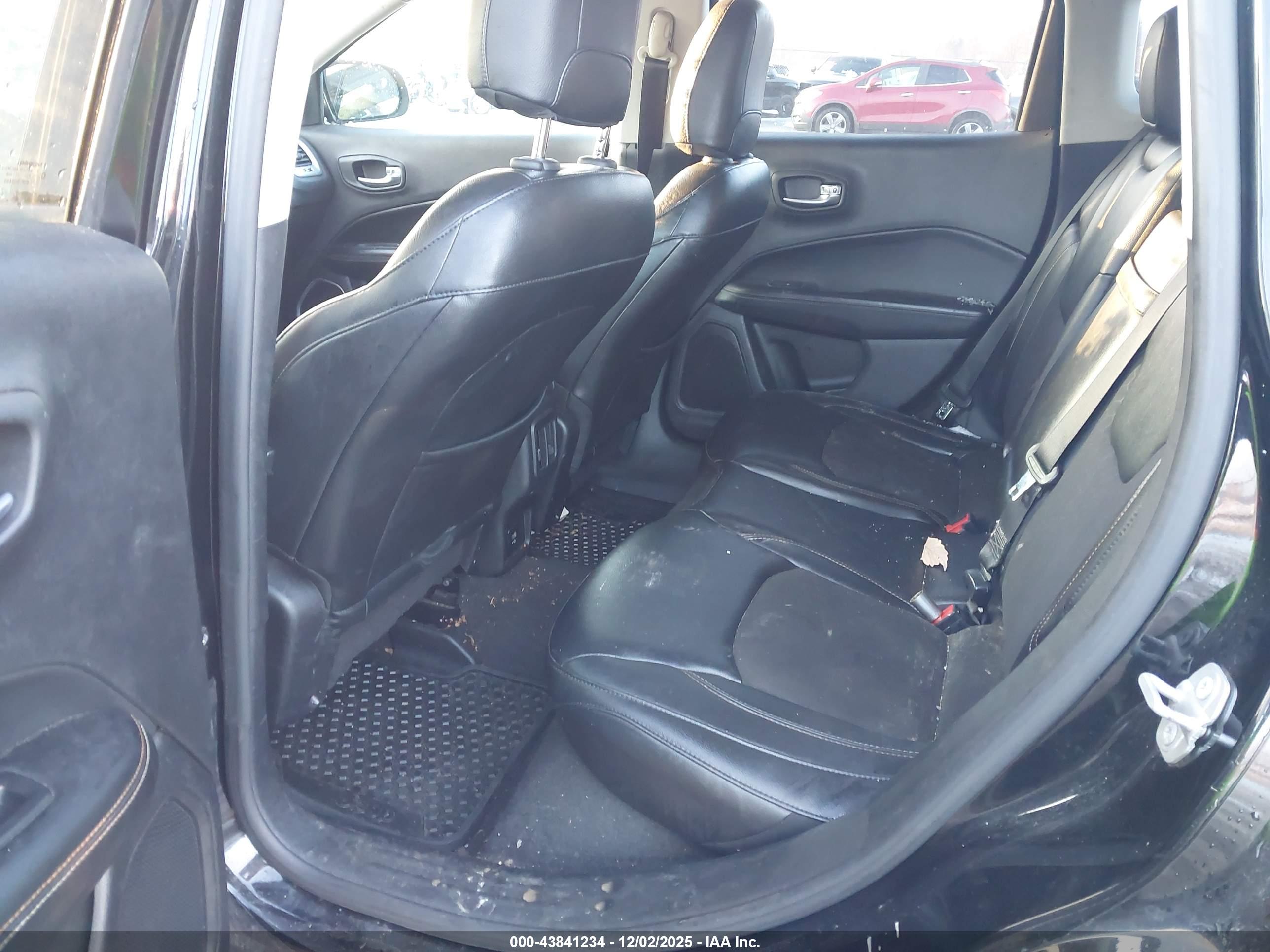 JEEP COMPASS image 8
