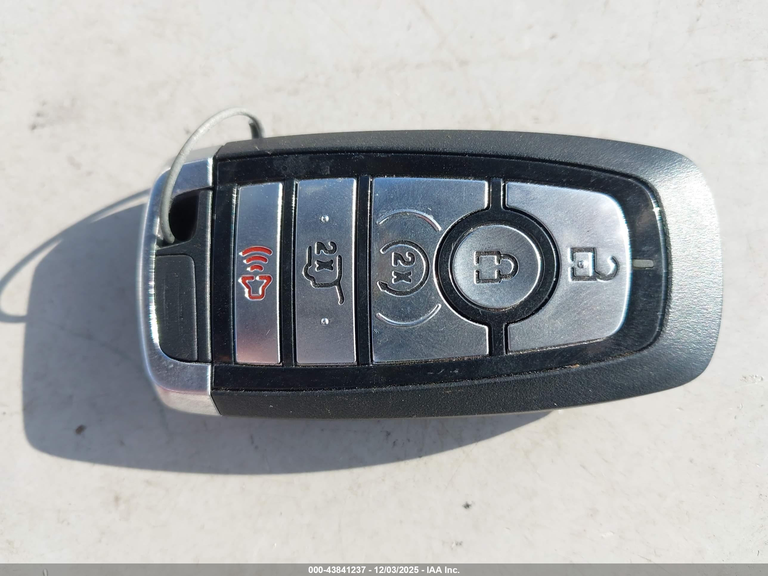 FORD EXPEDITION image 11
