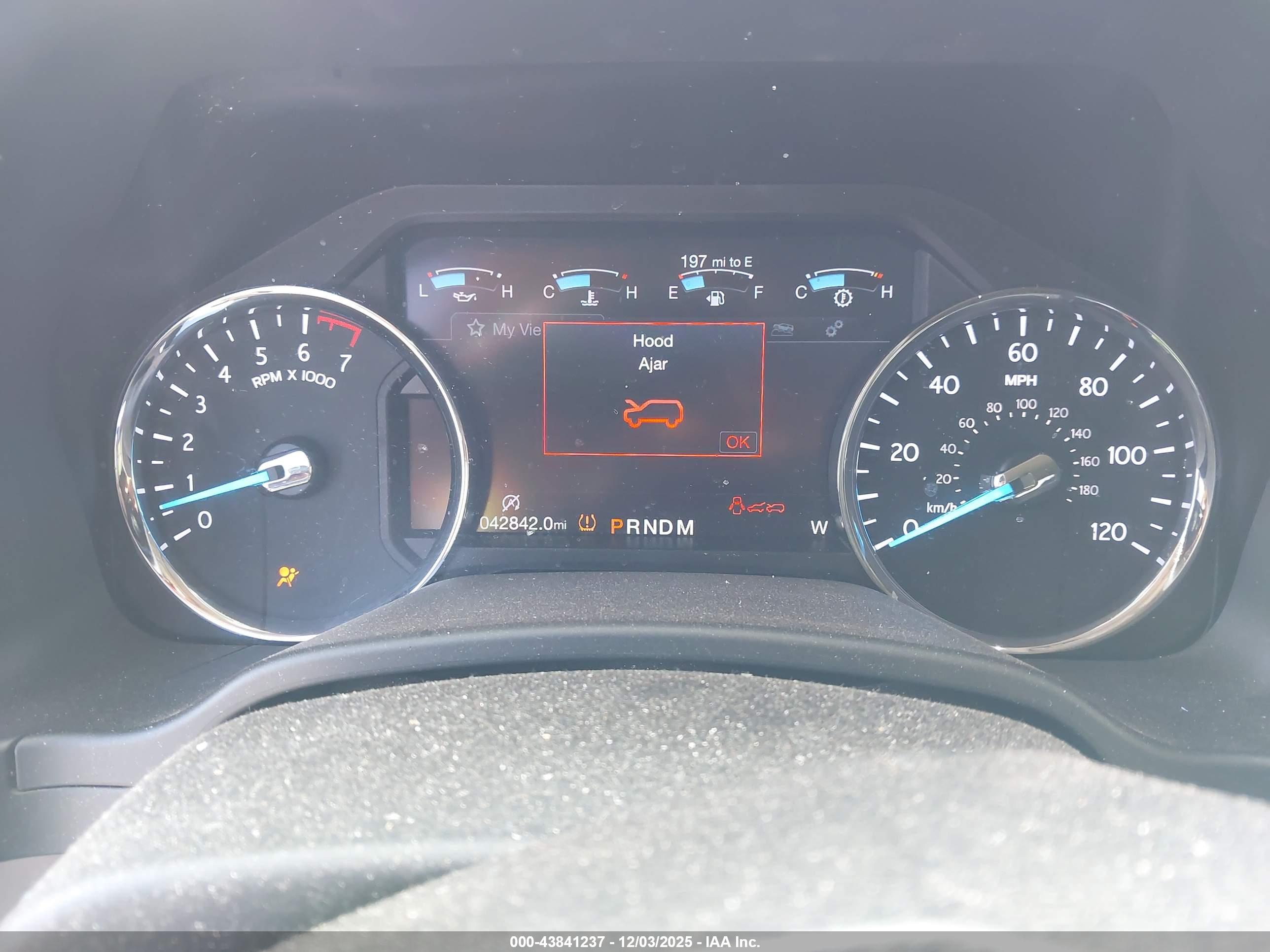 FORD EXPEDITION image 7
