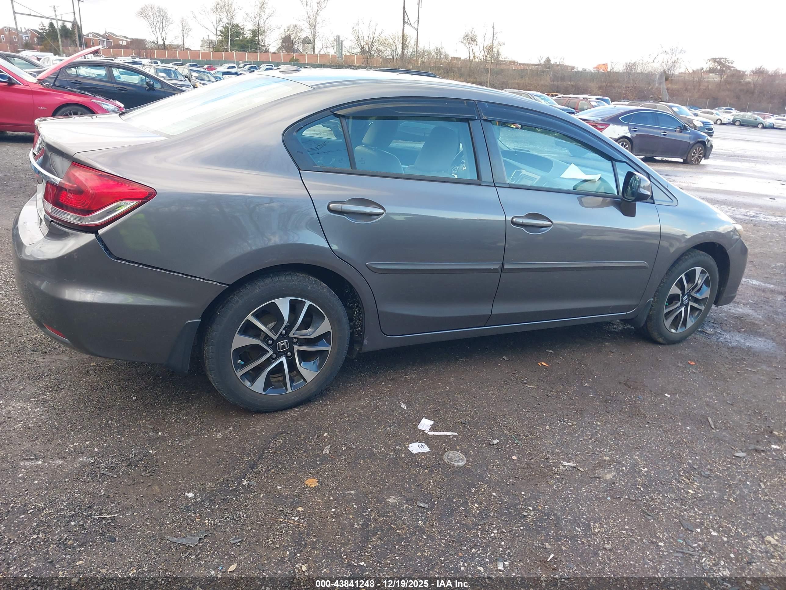 HONDA CIVIC image 4
