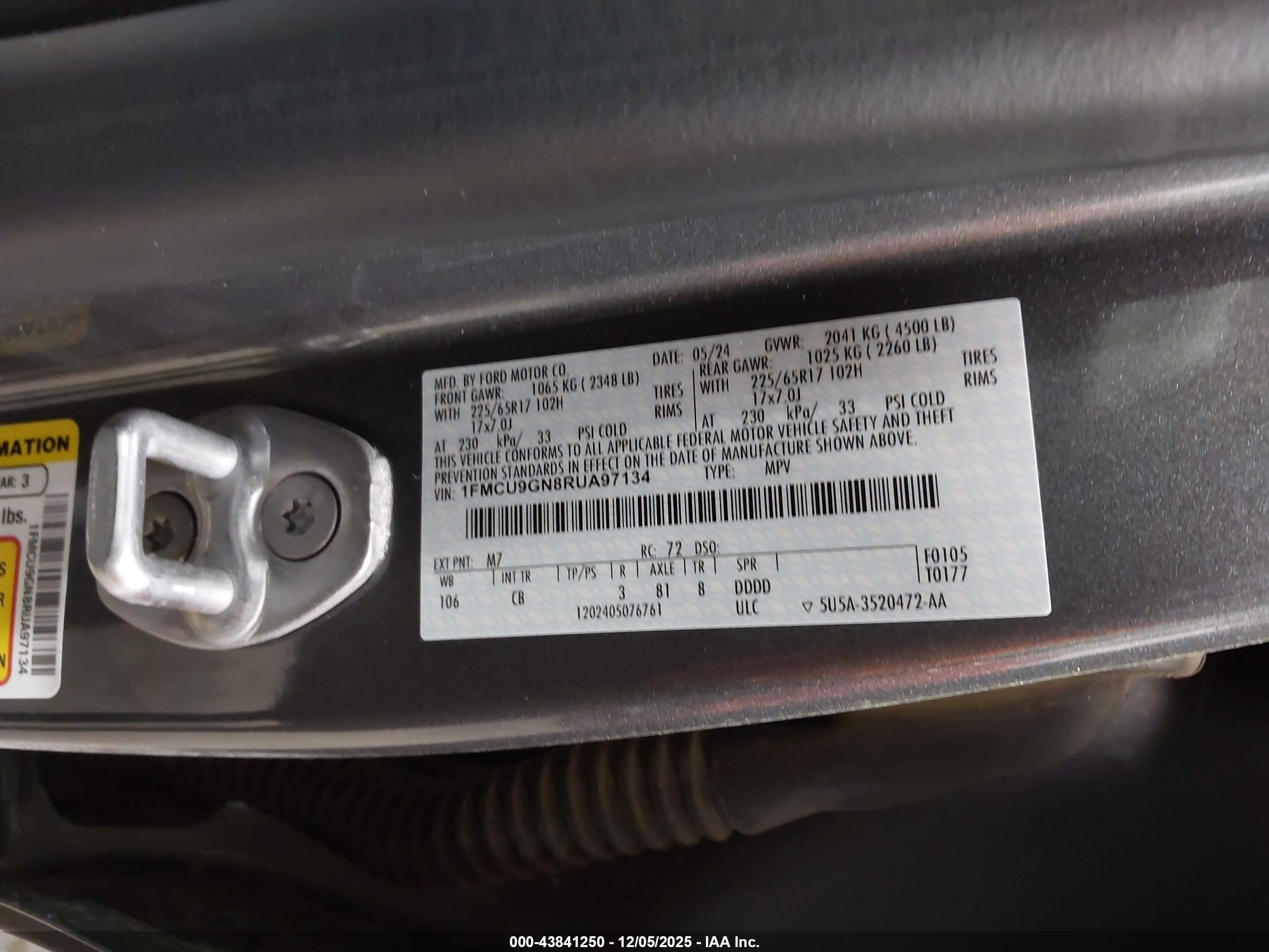 FORD ESCAPE image 9