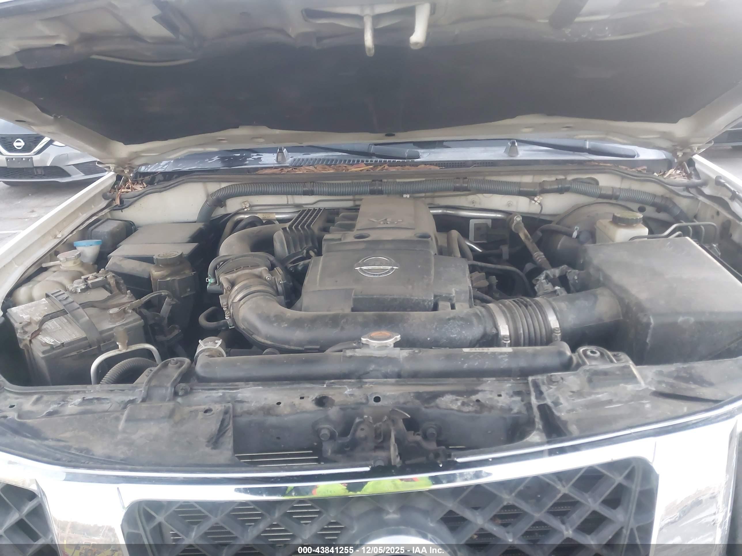 NISSAN PATHFINDER image 10