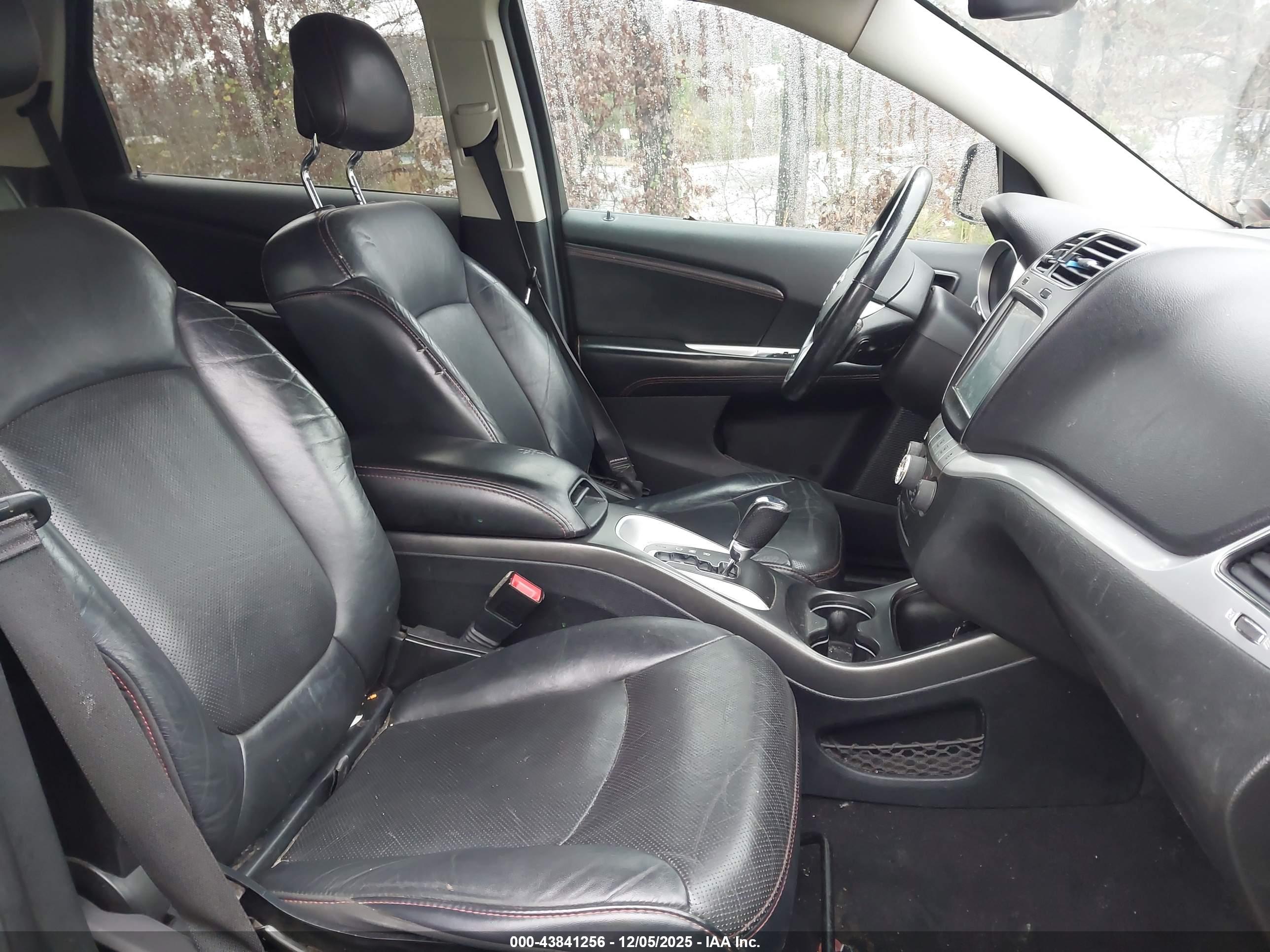 DODGE JOURNEY image 5
