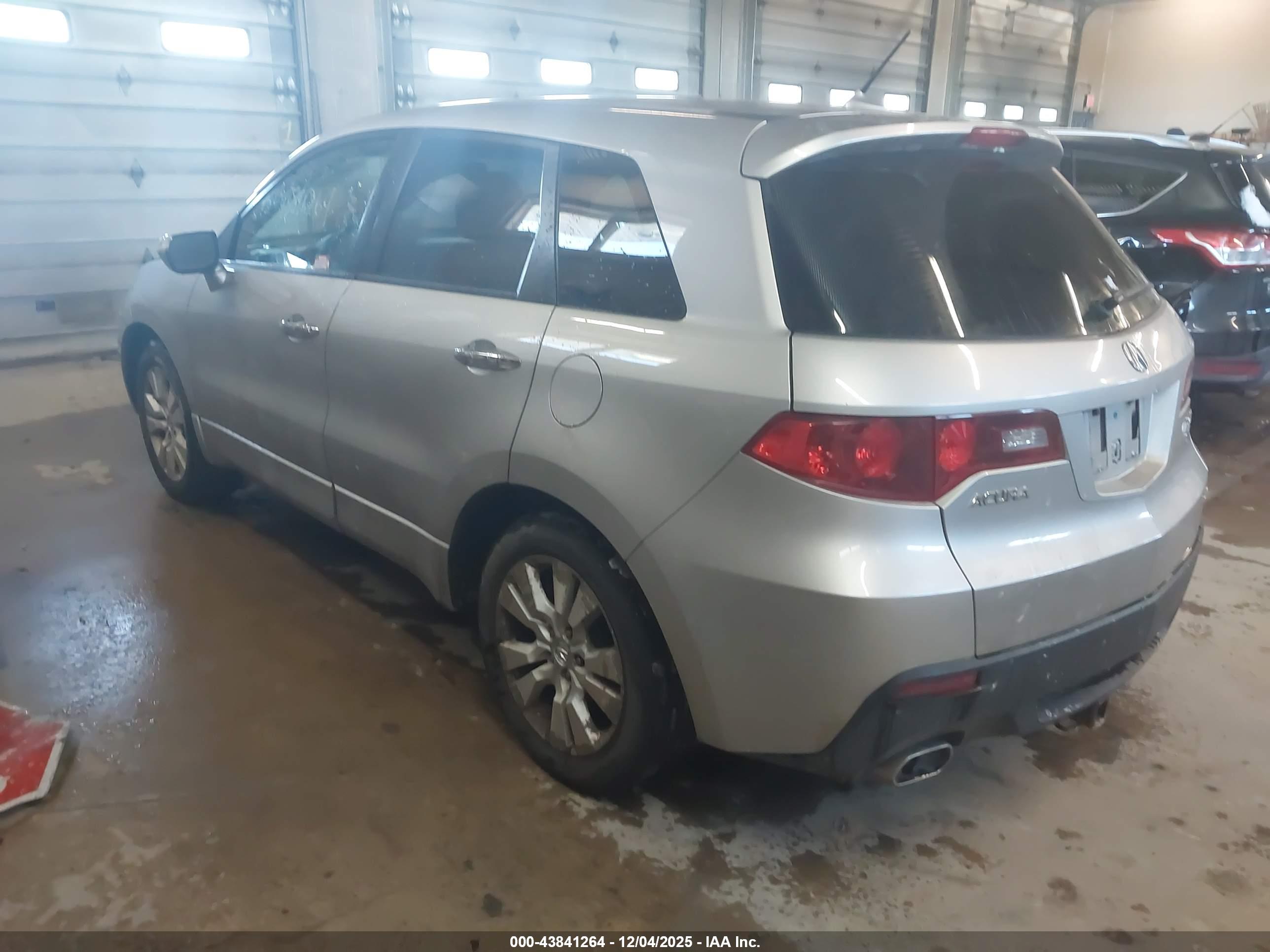 ACURA RDX image 3