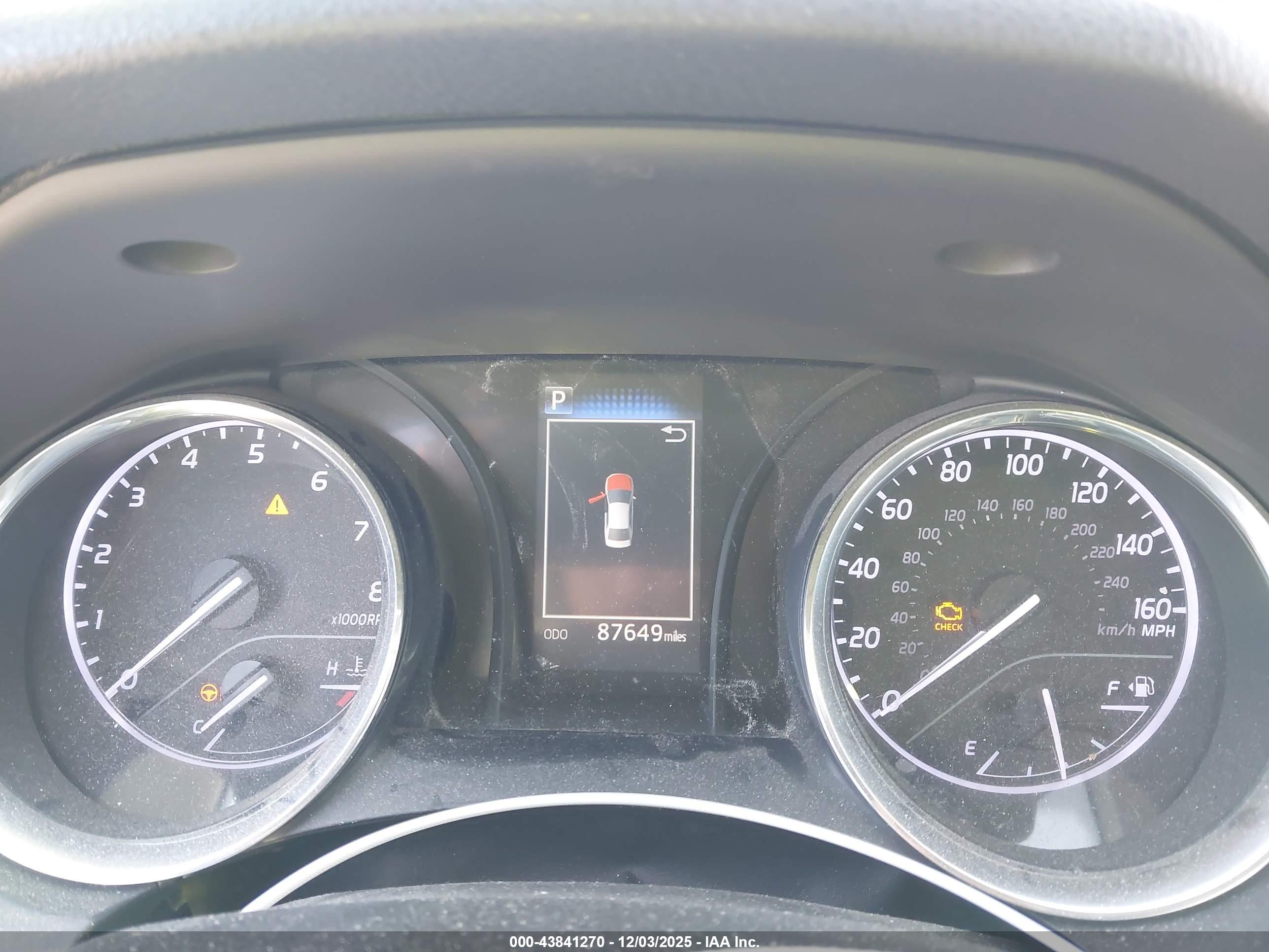TOYOTA CAMRY image 7