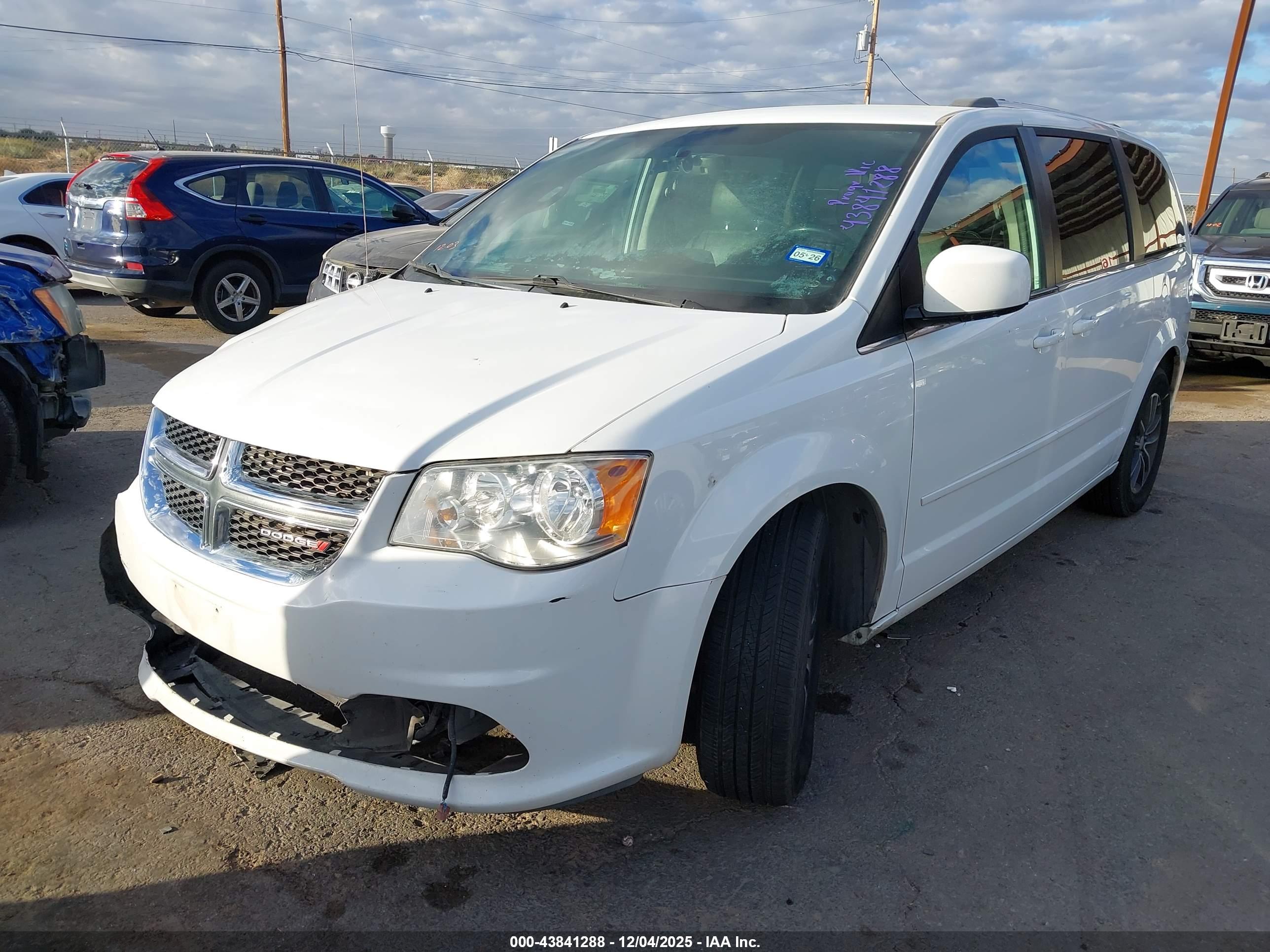 DODGE GRAND image 2