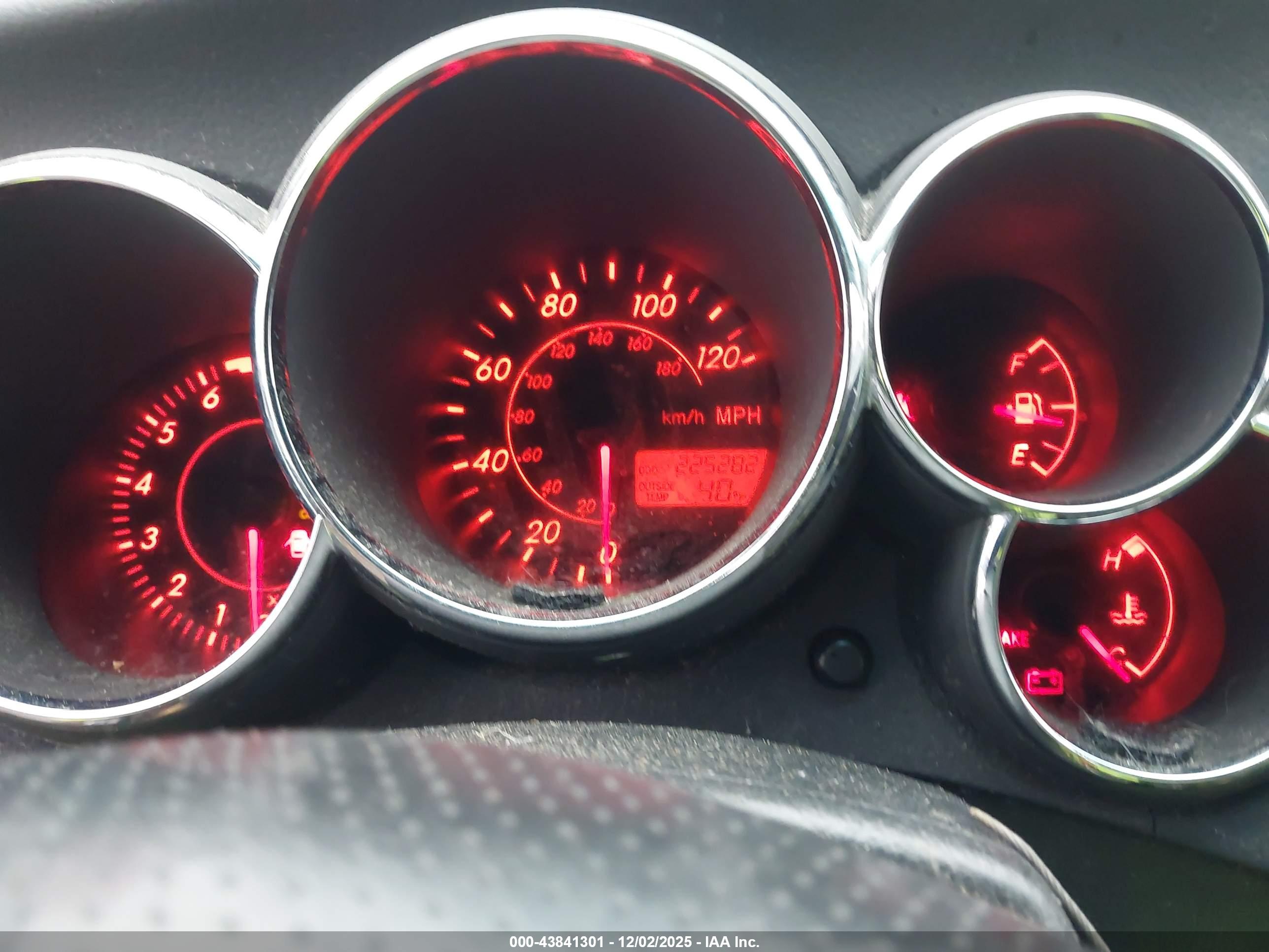 TOYOTA MATRIX image 7
