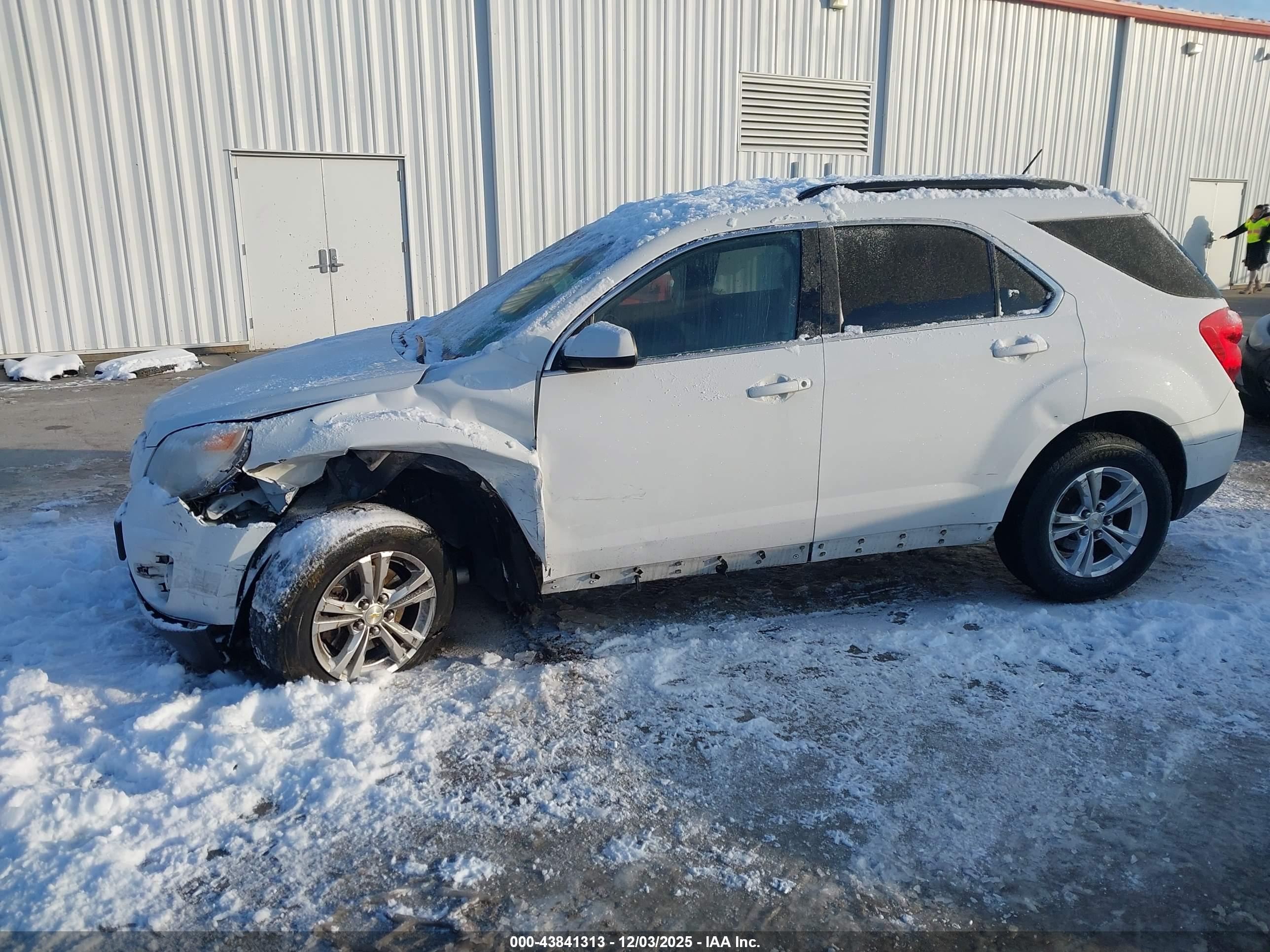 CHEVROLET EQUINOX image 6