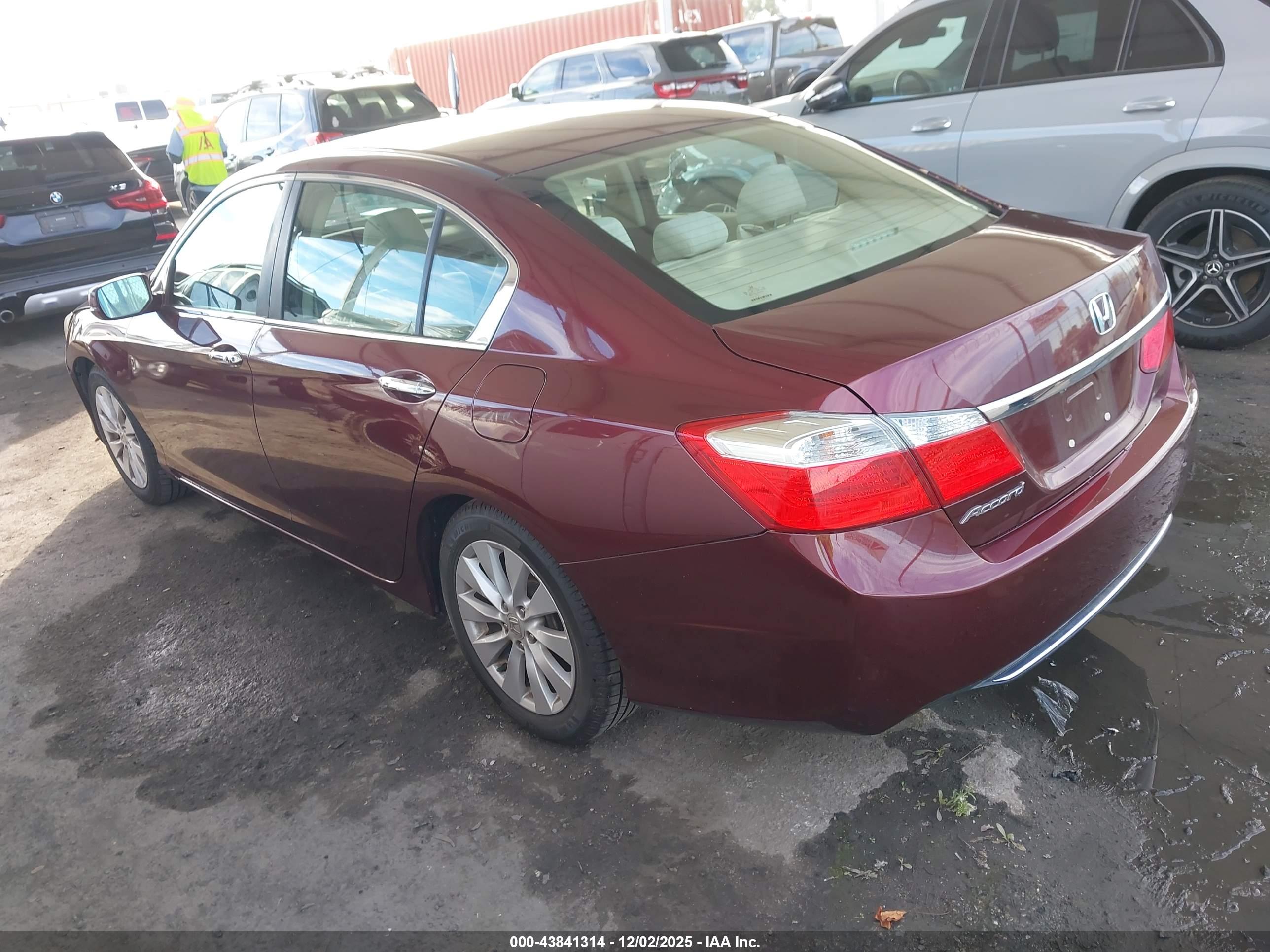 HONDA ACCORD image 3