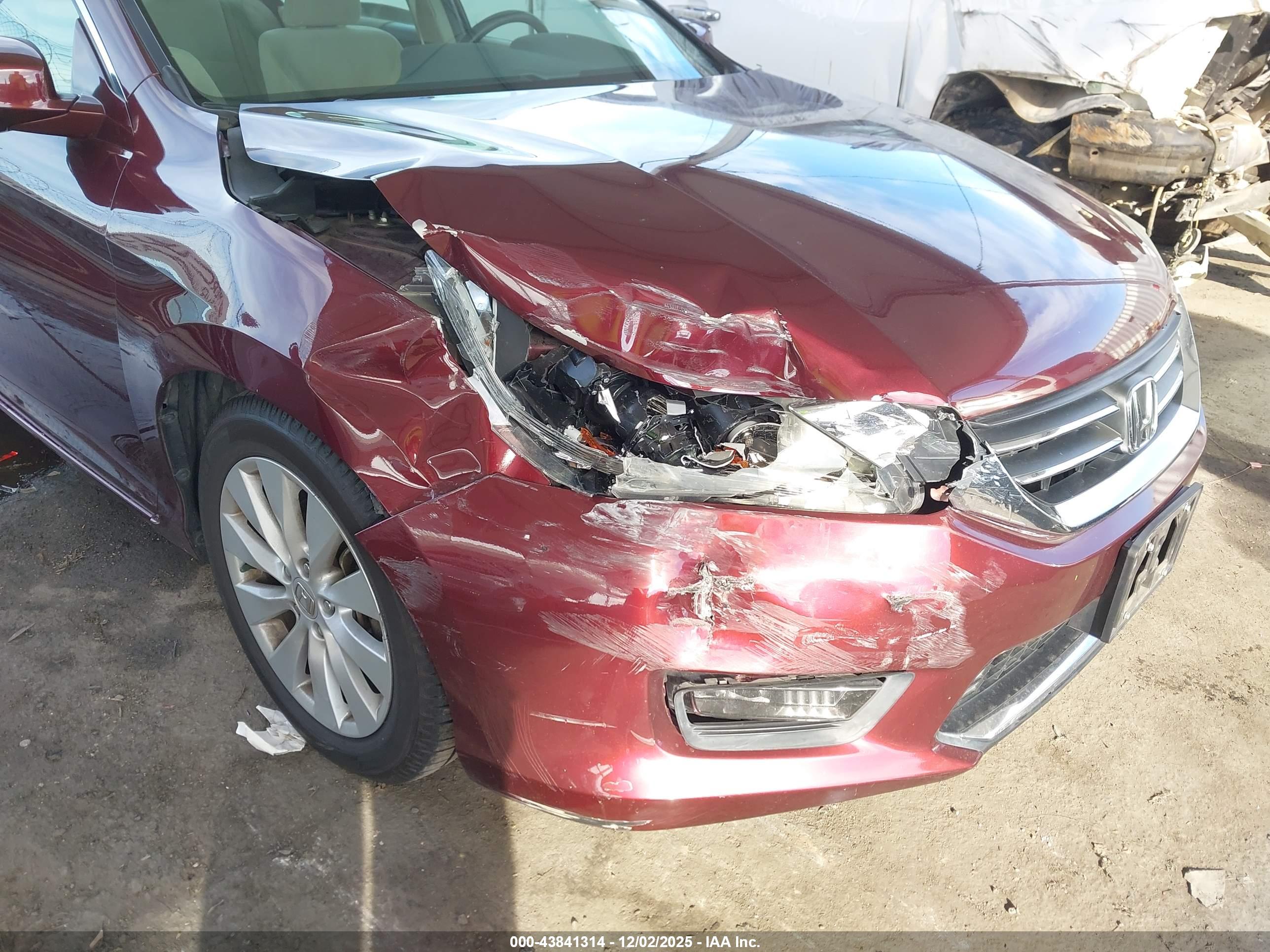 HONDA ACCORD image 6
