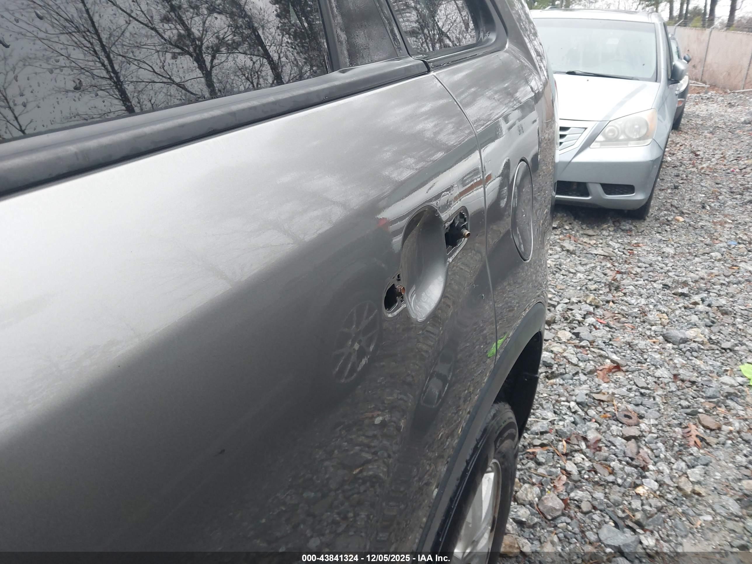 KIA SORENTO image 6