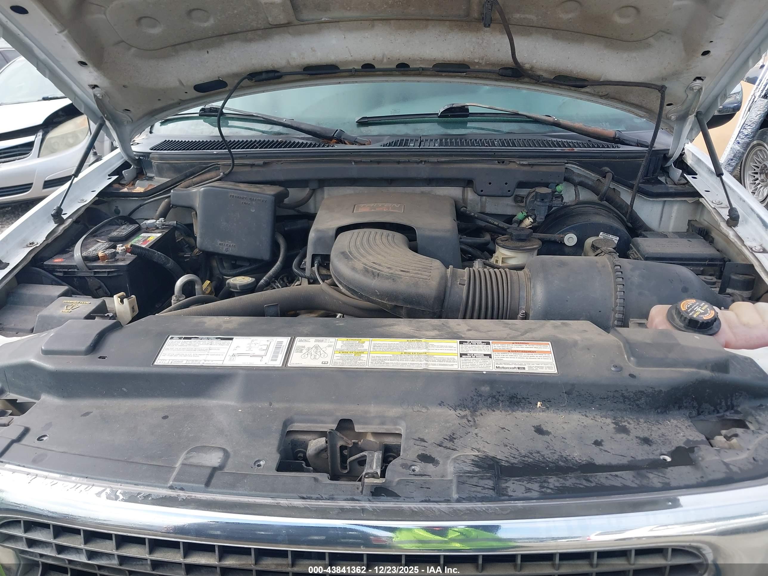FORD EXPEDITION image 10